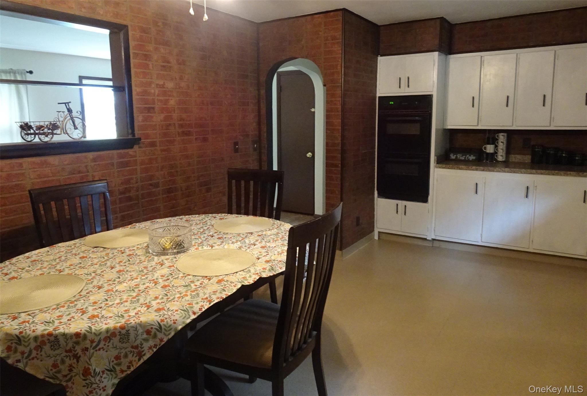 #12 photo, 28 Overlook Drive, Middlehope , NY 12550