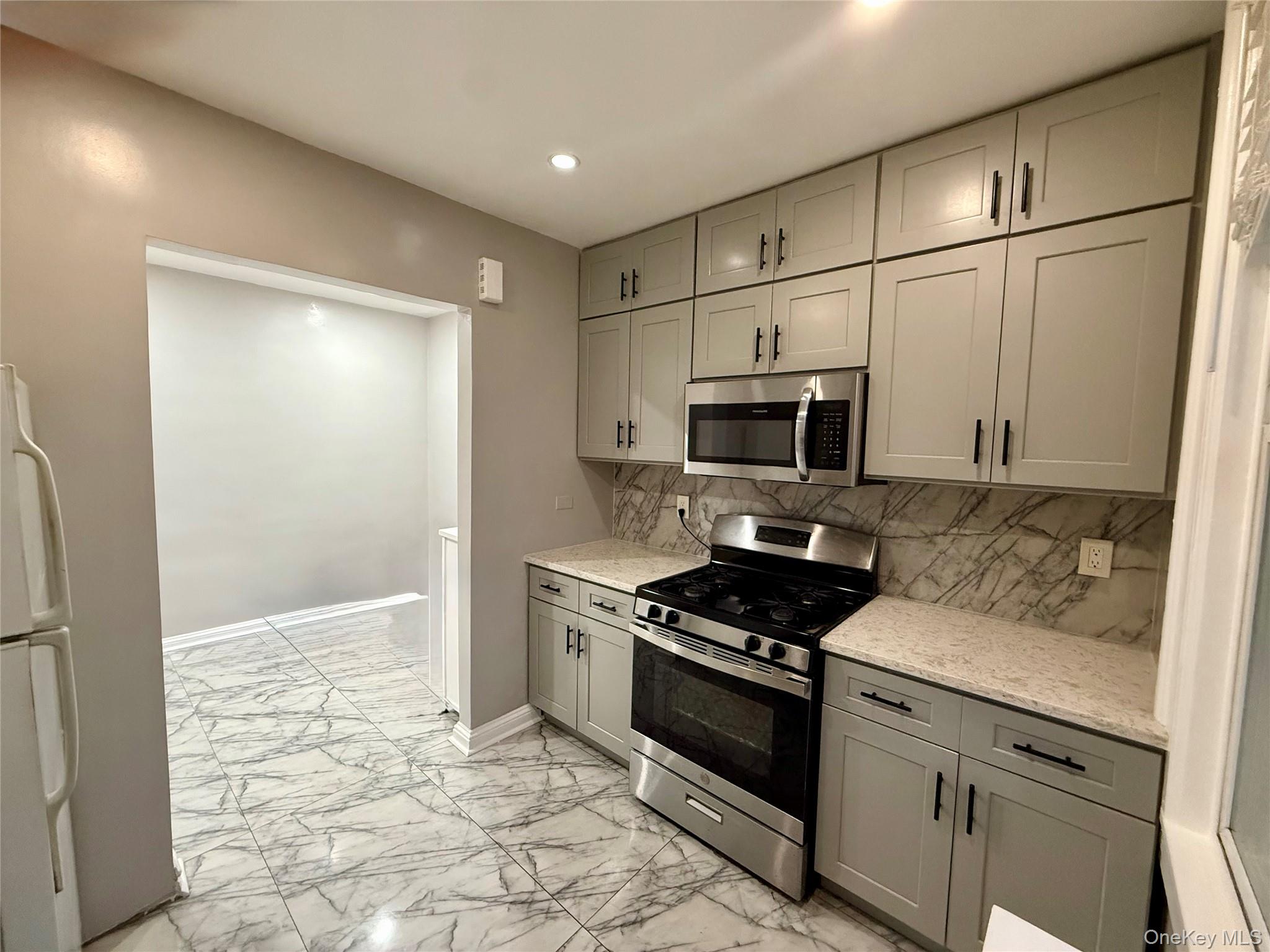 #4 photo, 29 Lafayette Street, New Rochelle , NY 10805