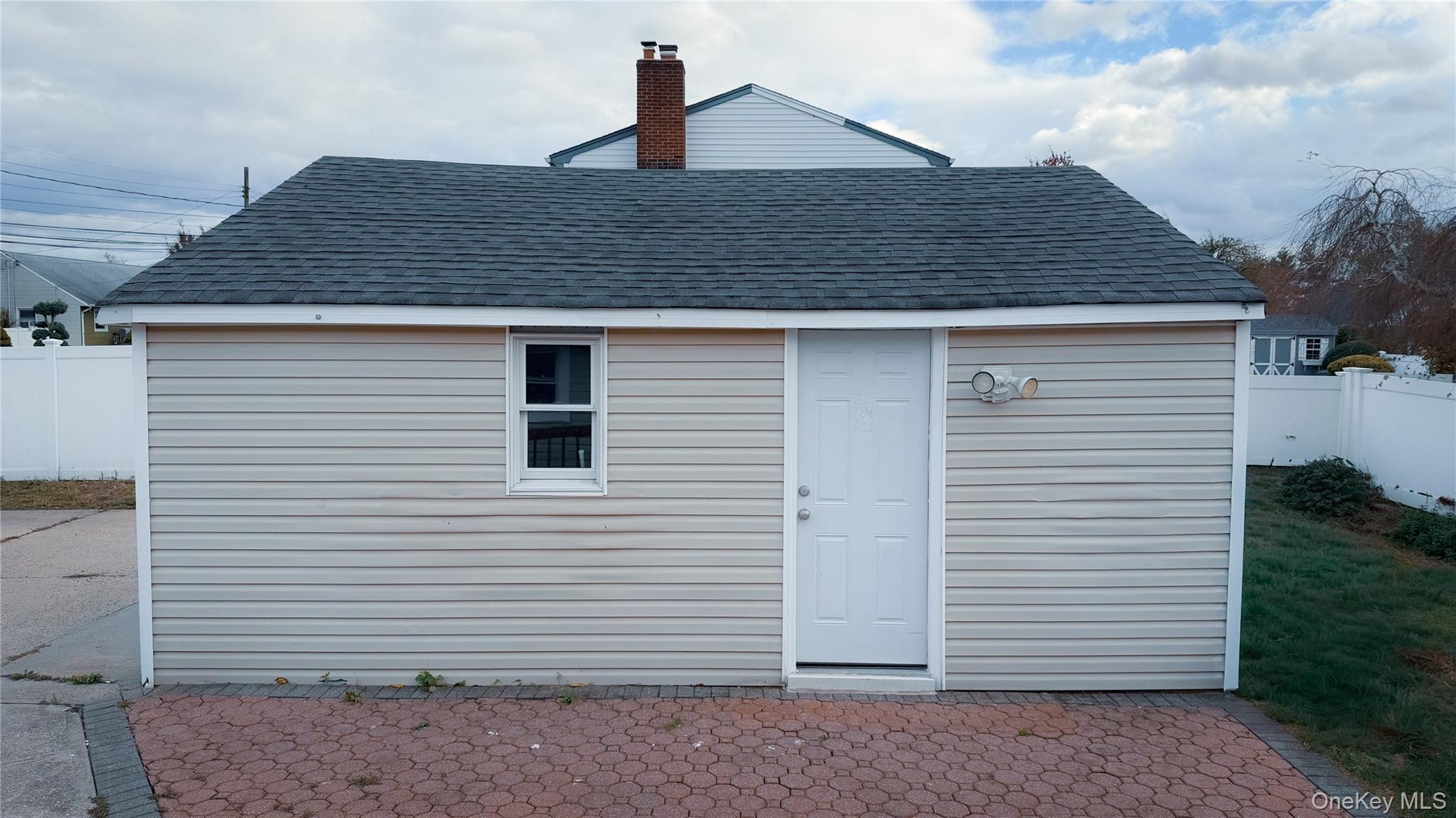 #10 photo, 57 Princess Street, ナッソー郡 Hicksville , NY 11801