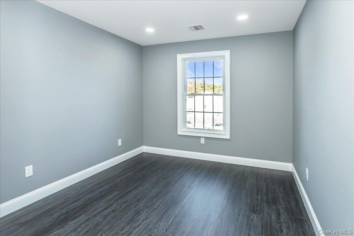 #15 photo, 26 Gabon Lane, Coram , NY 11727