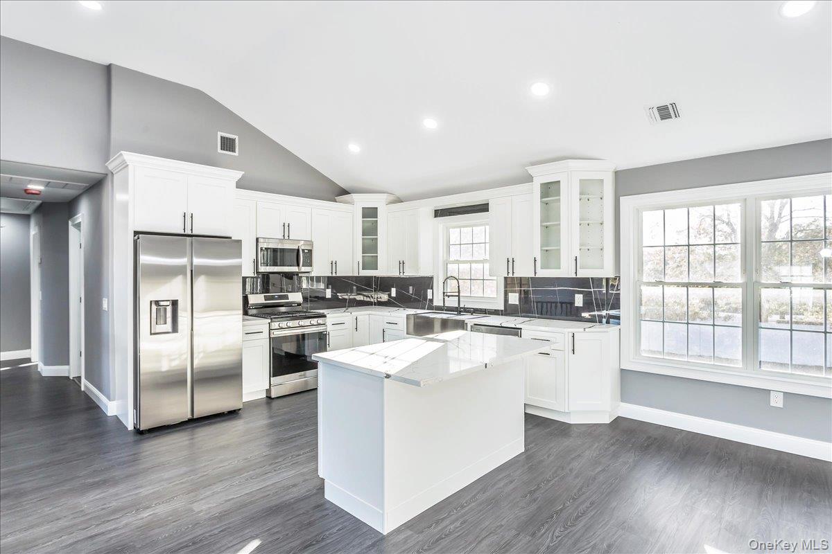 #9 photo, 26 Gabon Lane, Coram , NY 11727