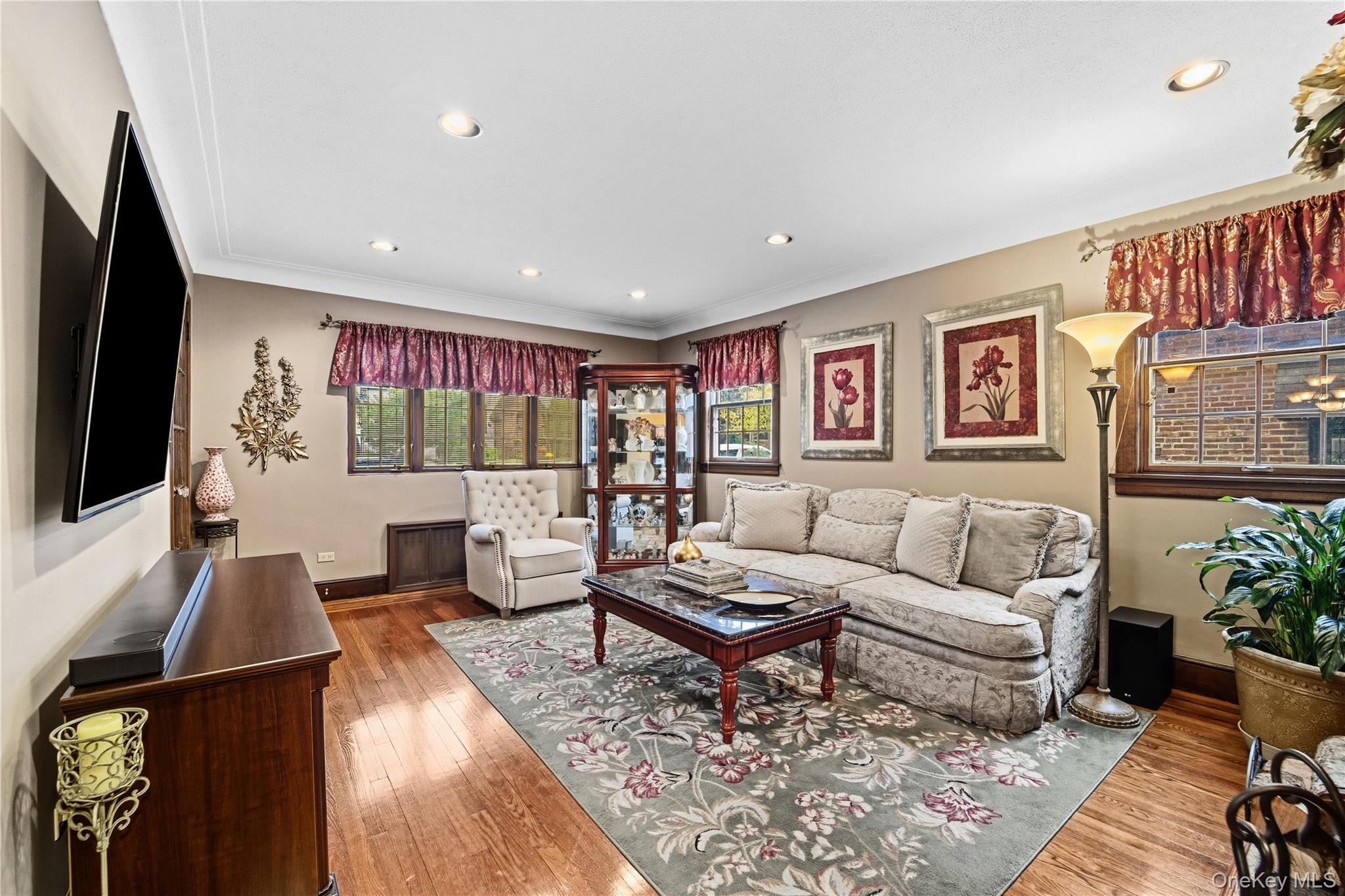 #5 photo, 32-30 167th Street, クイーンズ区 Flushing , NY 11358