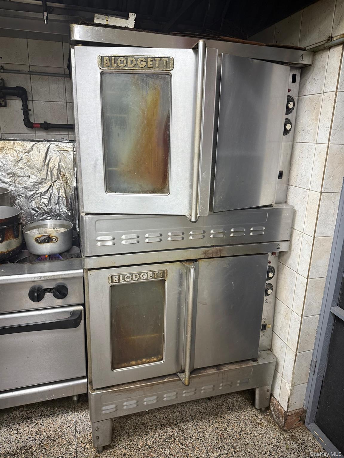 #11 photo, 57-57 61st Street, クイーンズ区 Maspeth , NY 11378