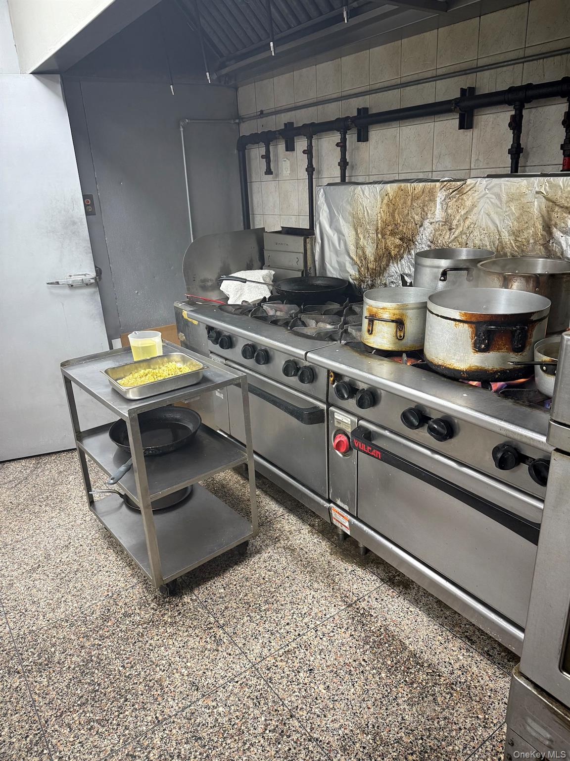 #13 photo, 57-57 61st Street, クイーンズ区 Maspeth , NY 11378