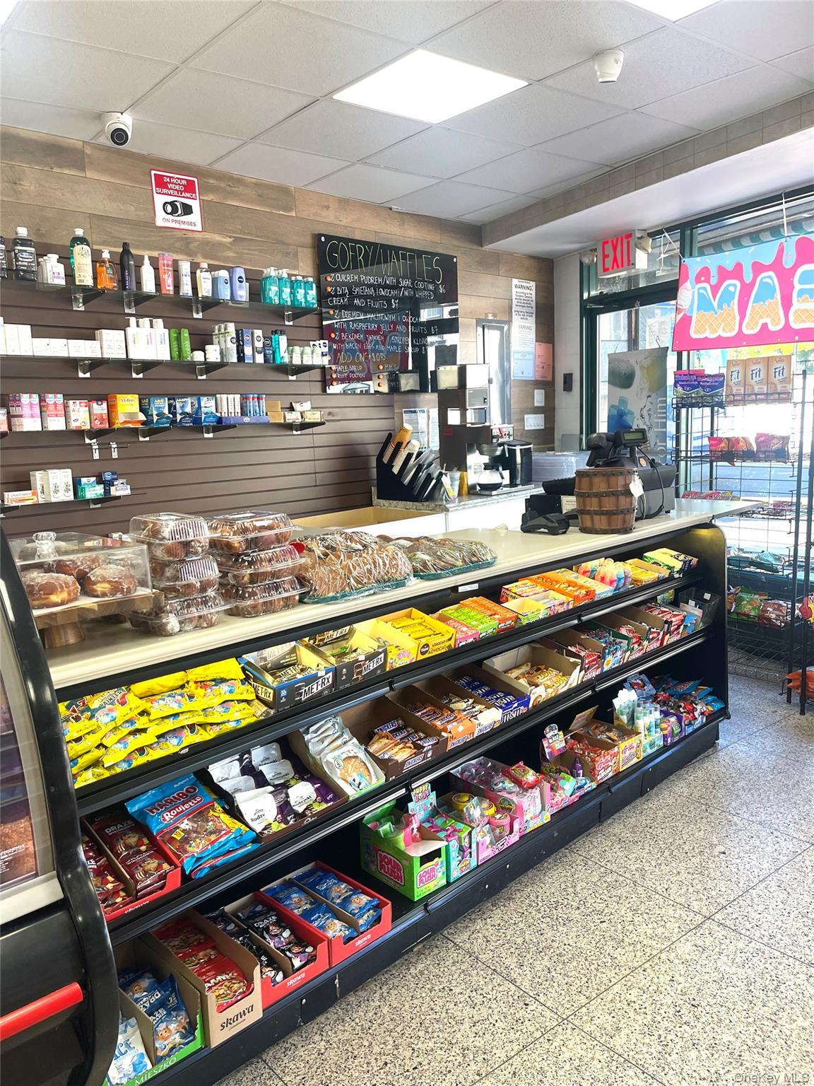 #2 photo, 57-57 61st Street, クイーンズ区 Maspeth , NY 11378