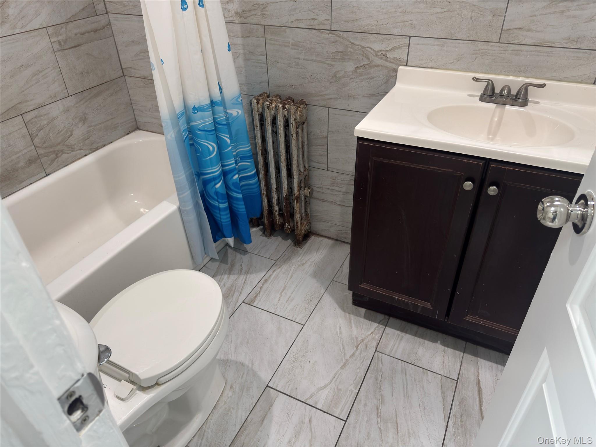 #4 photo, 219-07 jamaica, クイーンズ区 Queens Village , NY 11428