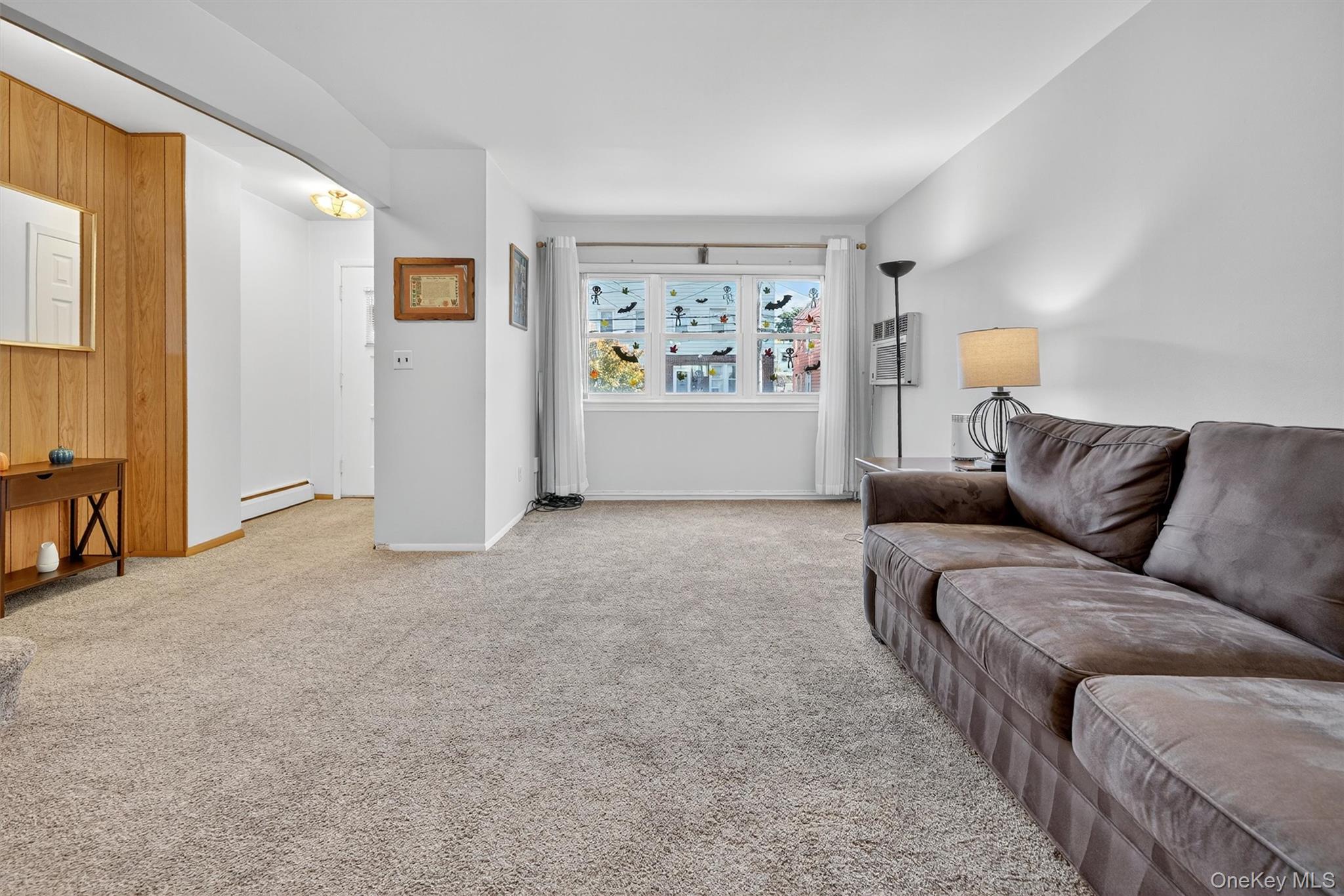 #13 photo, 283 Calhoun Avenue, ブロンクス区 Bronx , NY 10465