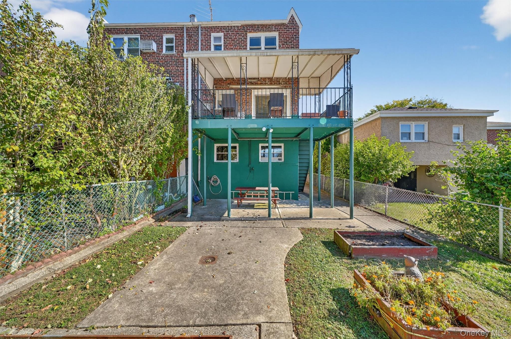 #3 photo, 283 Calhoun Avenue, ブロンクス区 Bronx , NY 10465