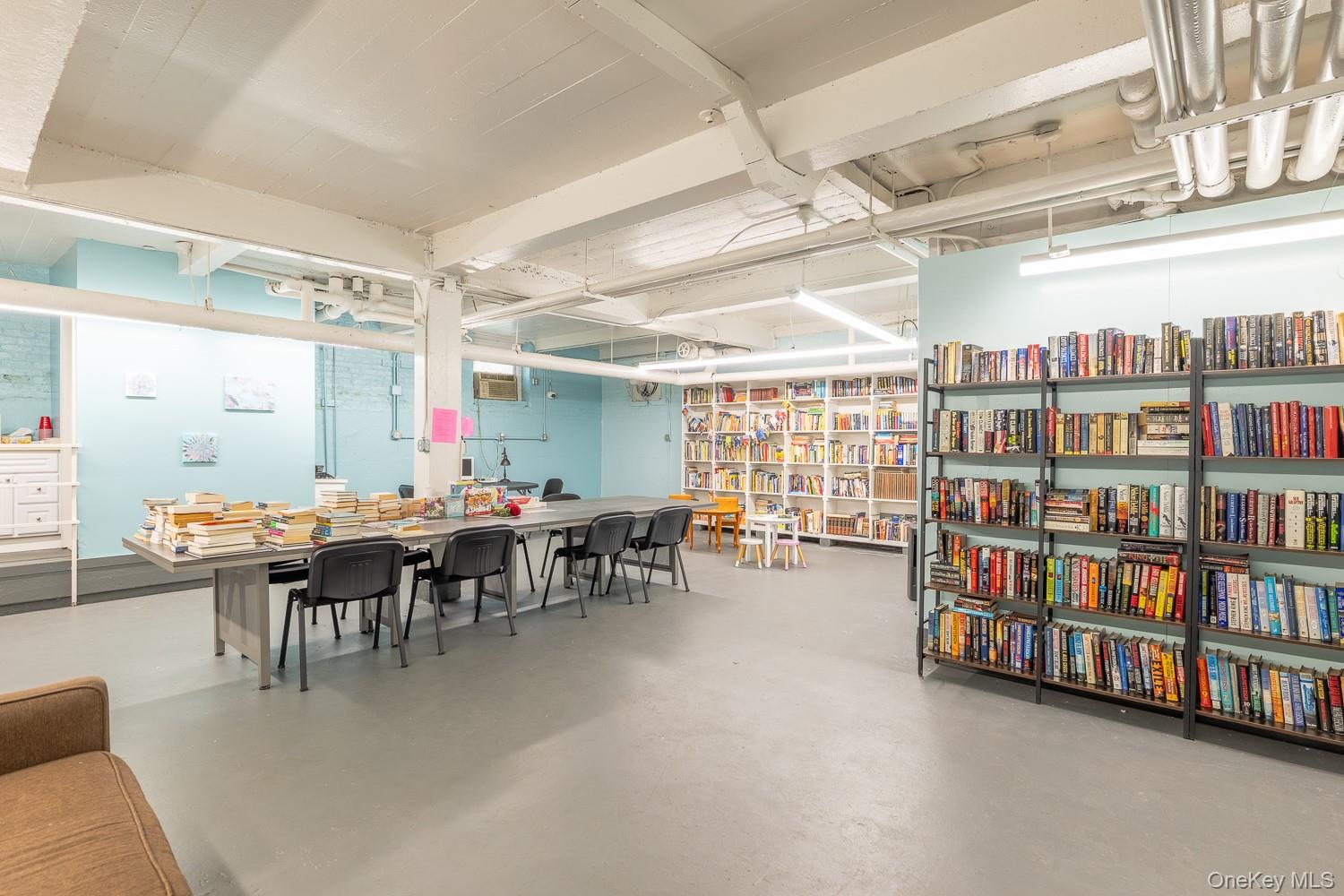 #17 photo, 30-31 Hobart Street, クイーンズ区 Woodside , NY 11377