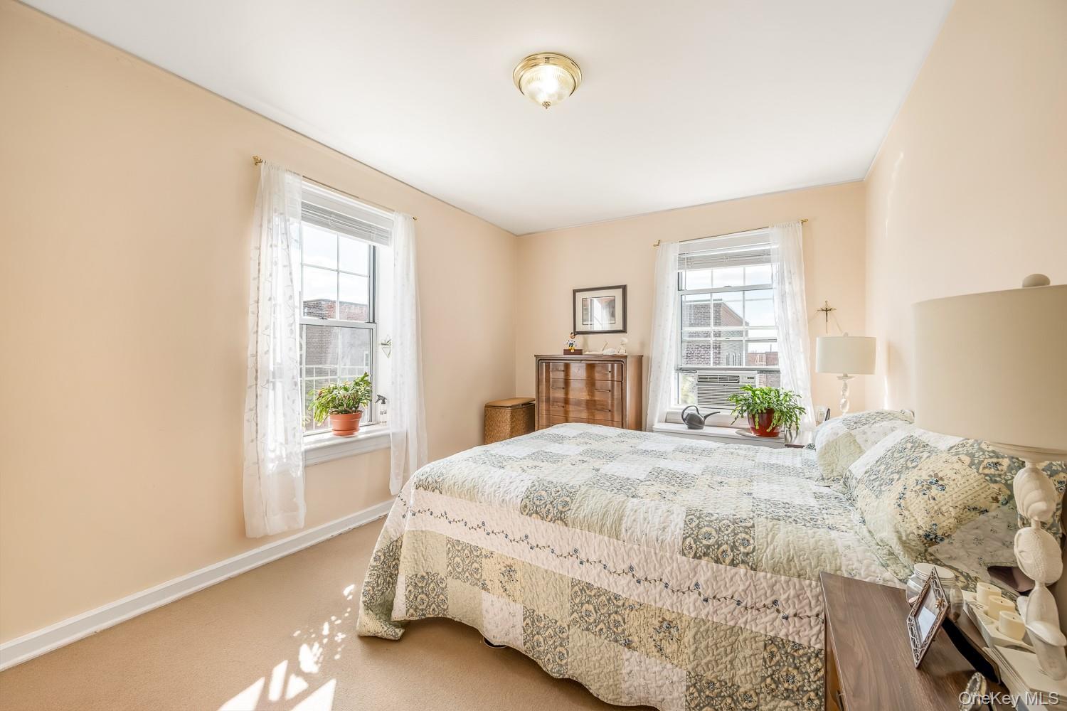 #8 photo, 30-31 Hobart Street, クイーンズ区 Woodside , NY 11377