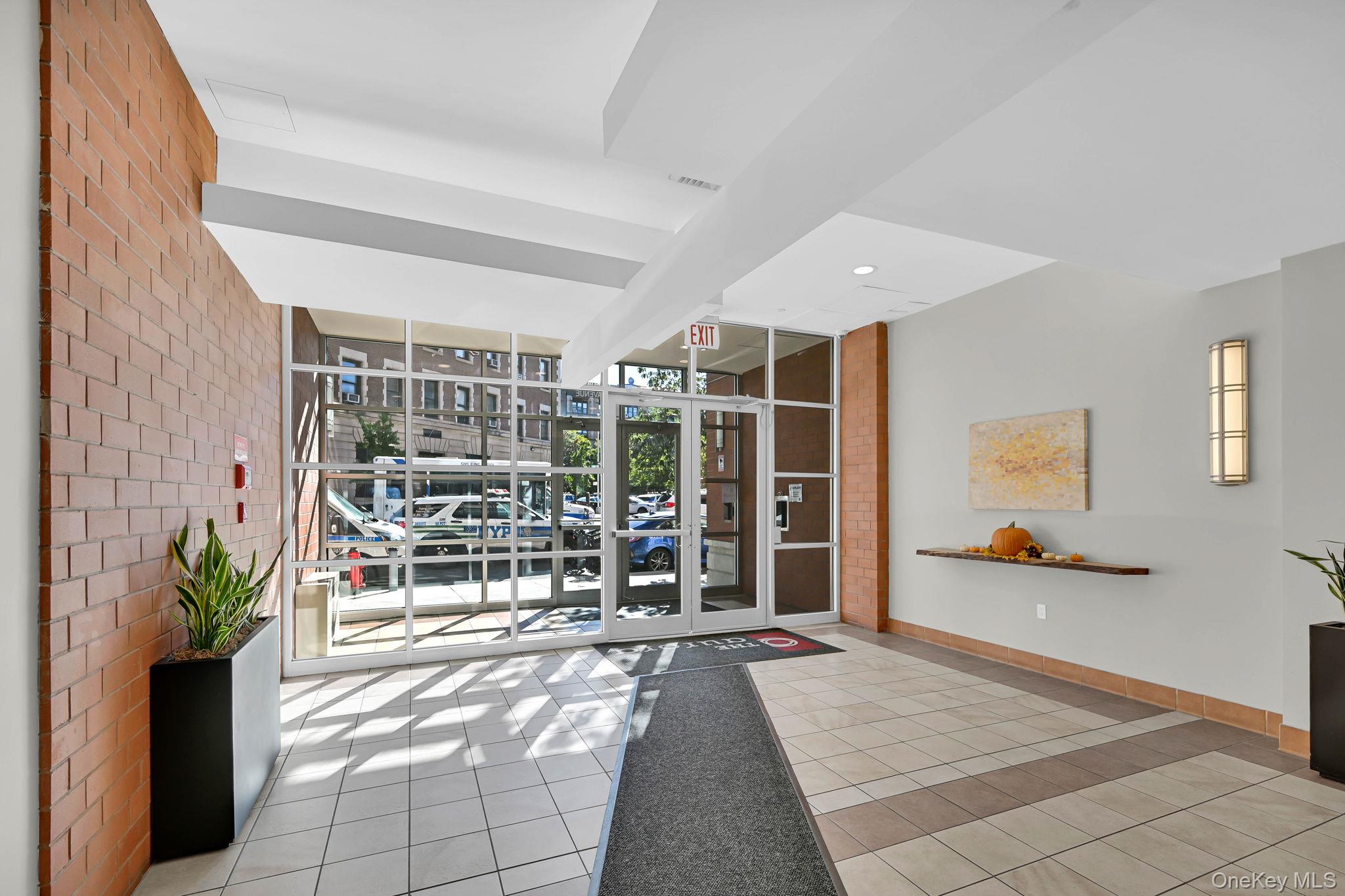 #2 photo, 837 Washington Avenue, ブロンクス区 Bronx , NY 10451