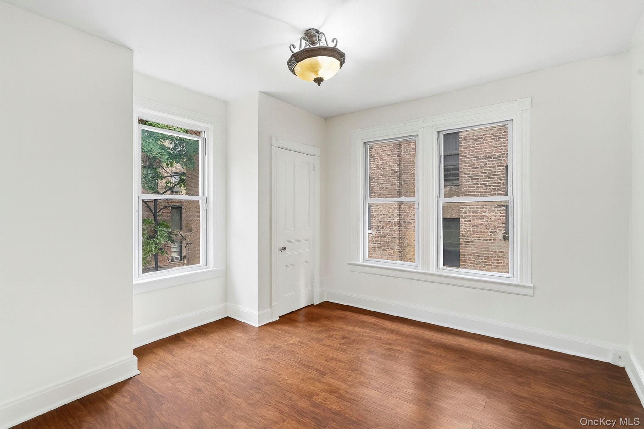 #15 photo, 3340 Perry Avenue, ブロンクス区 Bronx , NY 10467