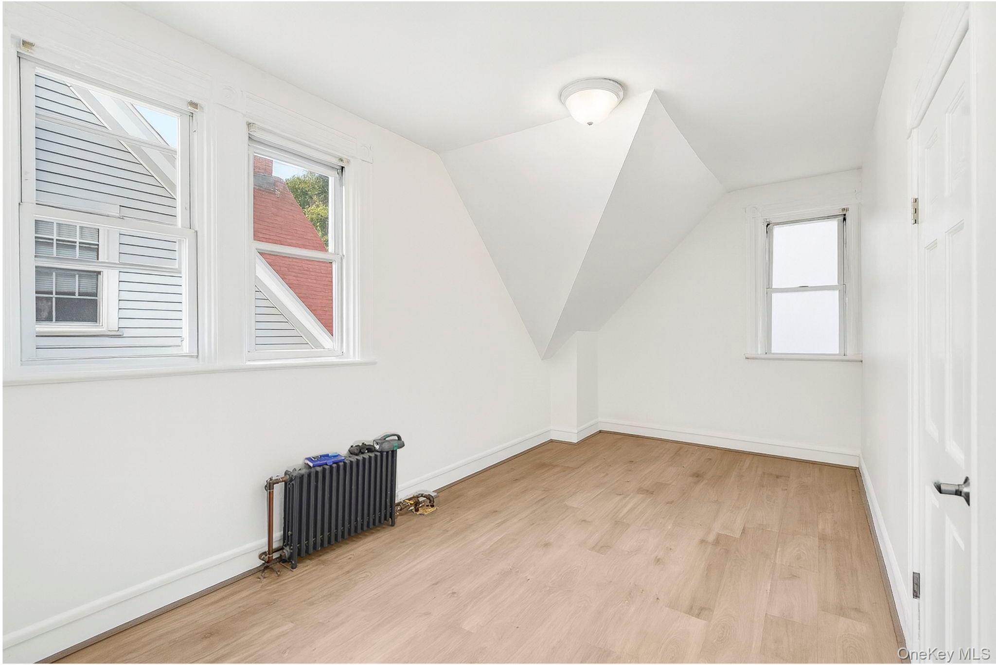 #17 photo, 3340 Perry Avenue, ブロンクス区 Bronx , NY 10467