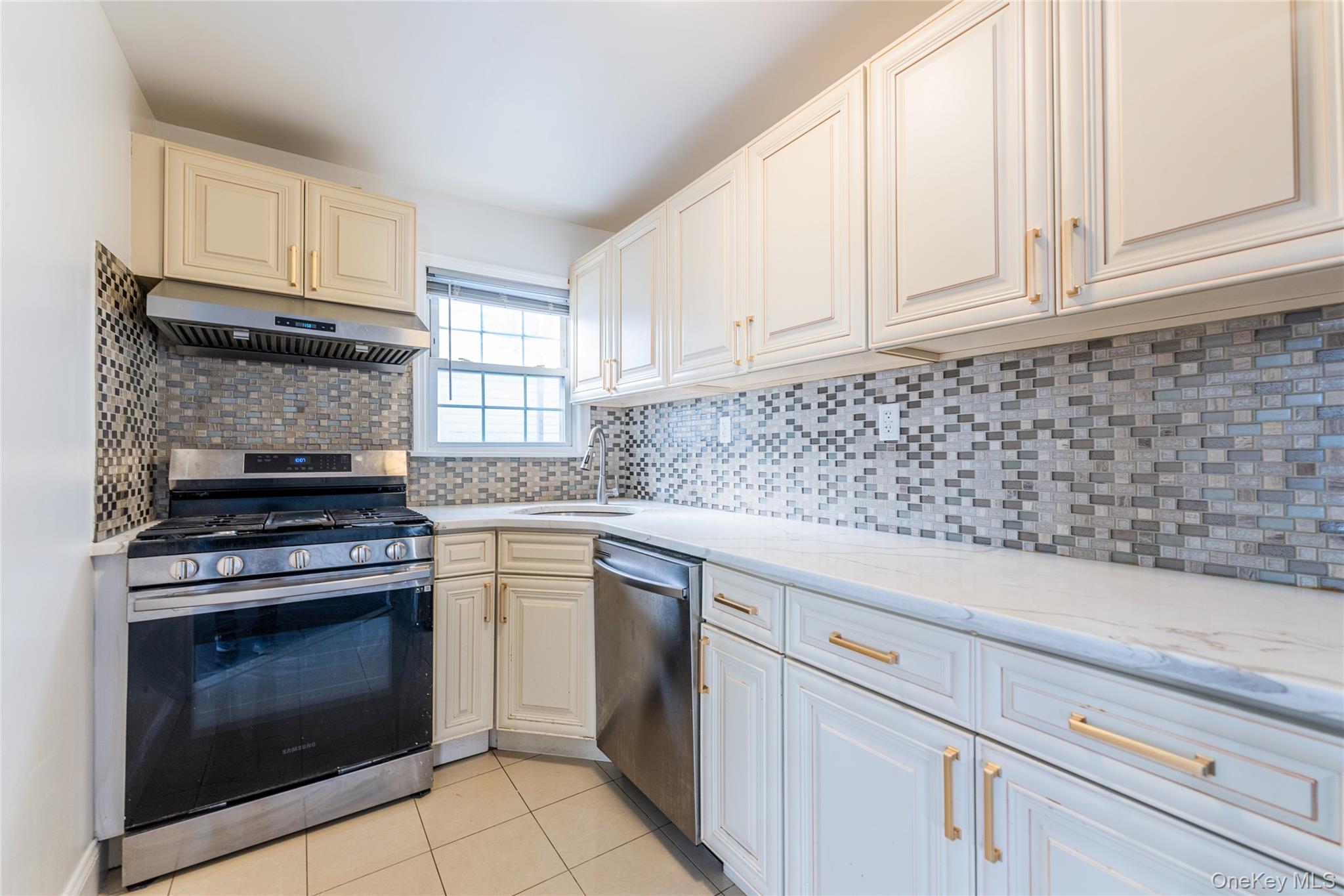 #13 photo, 13016 Inwood Street, クイーンズ区 South Ozone Park , NY 11436