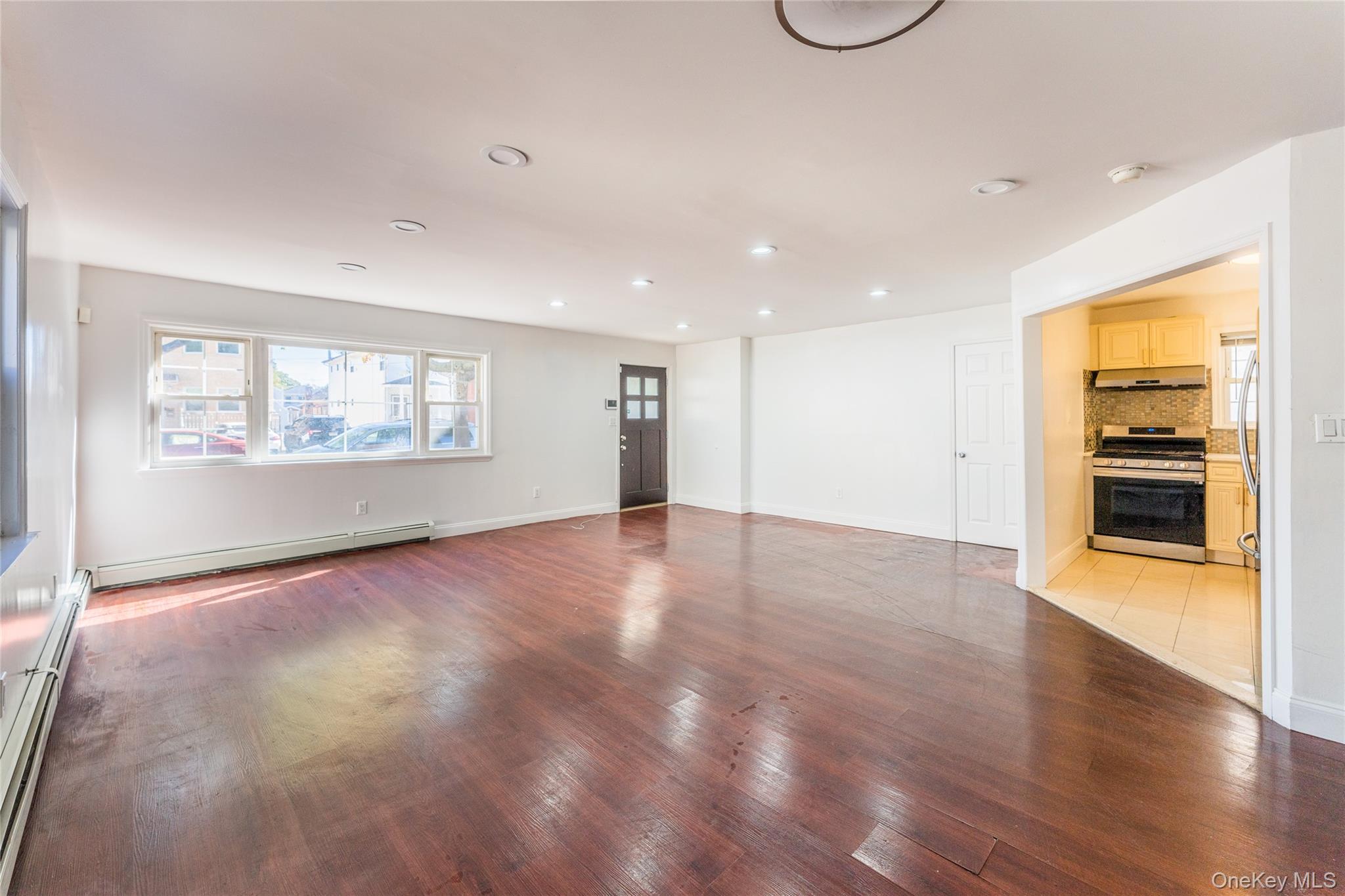 #5 photo, 13016 Inwood Street, クイーンズ区 South Ozone Park , NY 11436