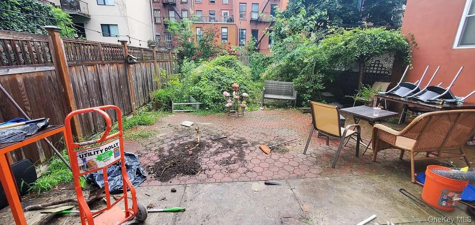 #18 photo, 421 E 119th Street, マンハッタン New York (Manhattan) , NY 10035