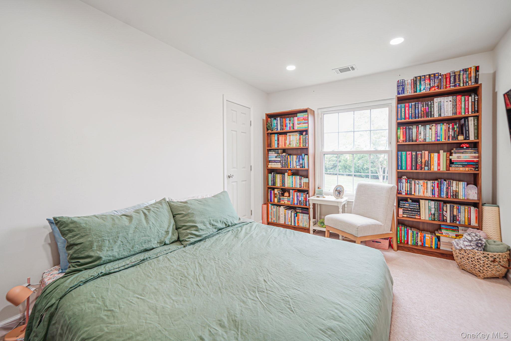 #15 photo, 181 Fairview Circle, サフォーク郡 Middle Island , NY 11953