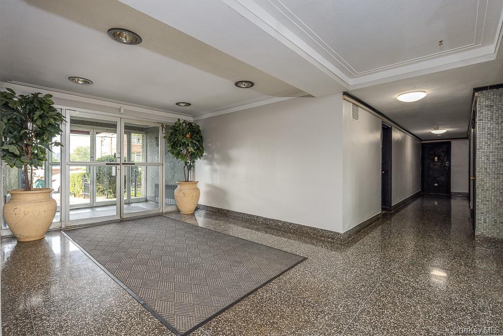 #6 photo, 222 N Broadway, Yonkers , NY 10701