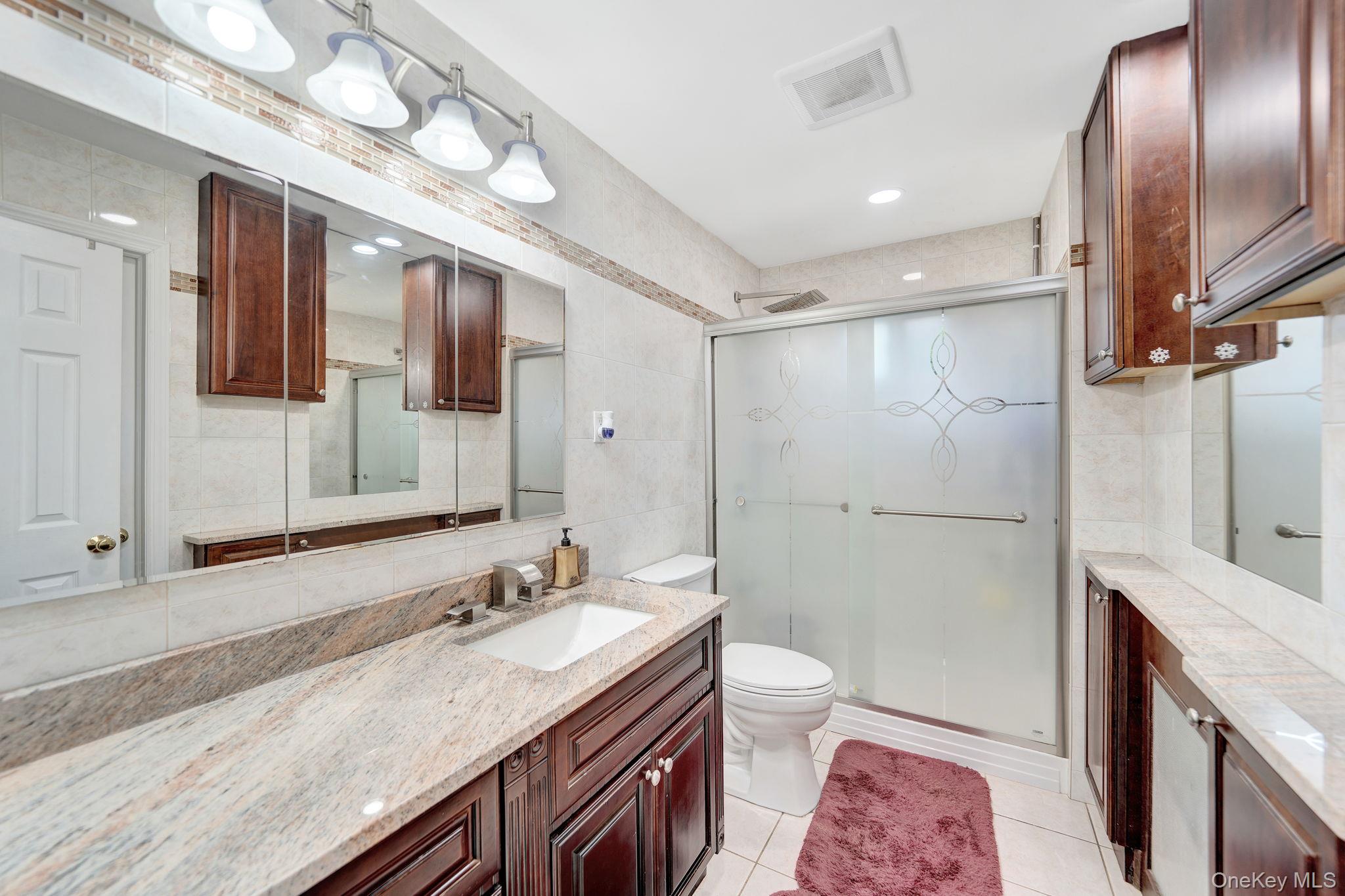 #17 photo, 1 Wayland Road, ナッソー郡 Plainview , NY 11803