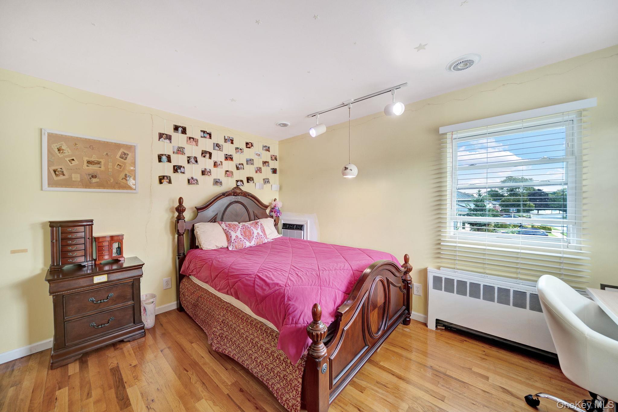 #20 photo, 1 Wayland Road, ナッソー郡 Plainview , NY 11803