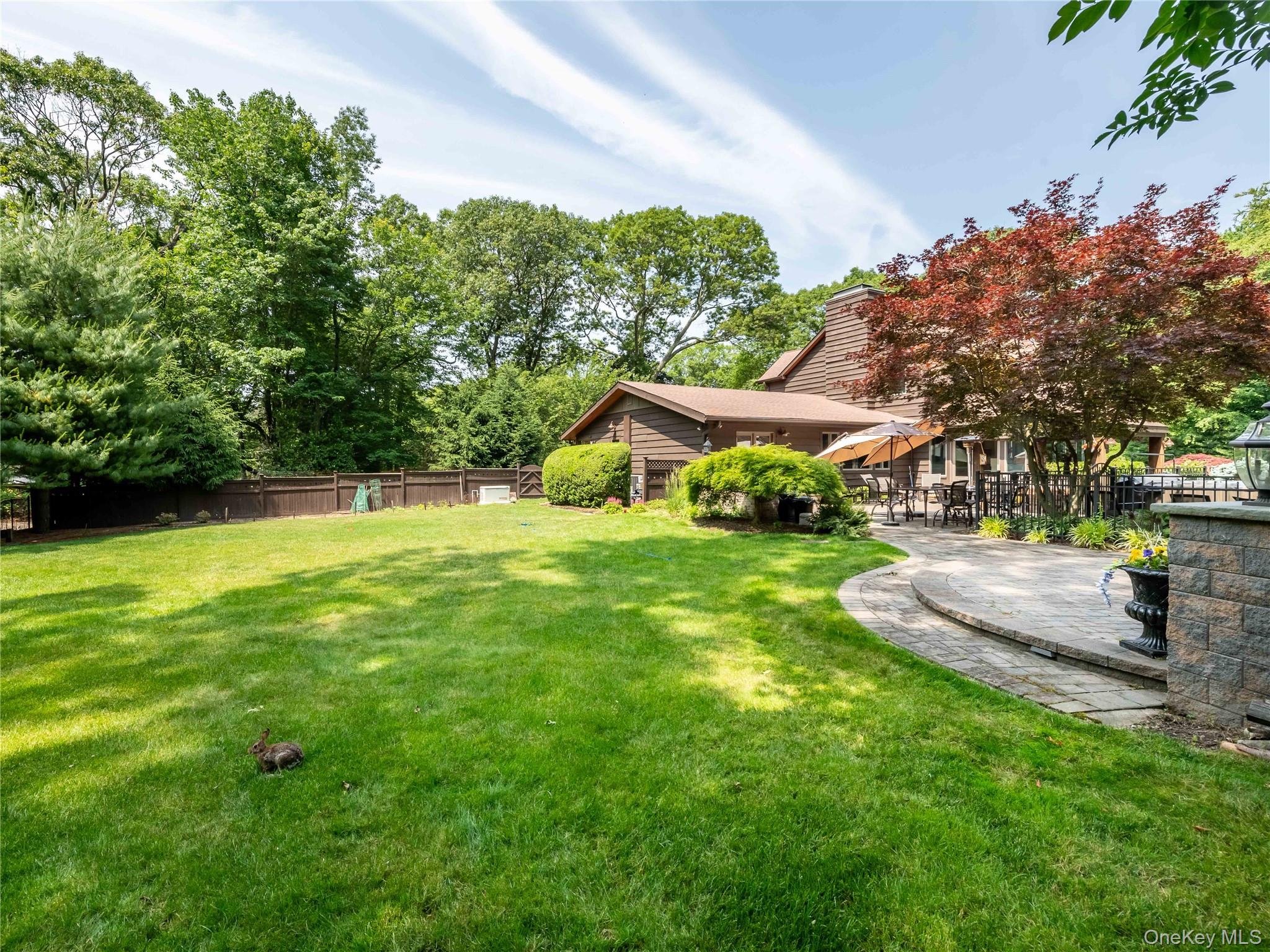 #11 photo, 6 Arbutus Road, サフォーク郡 Greenlawn , NY 11740