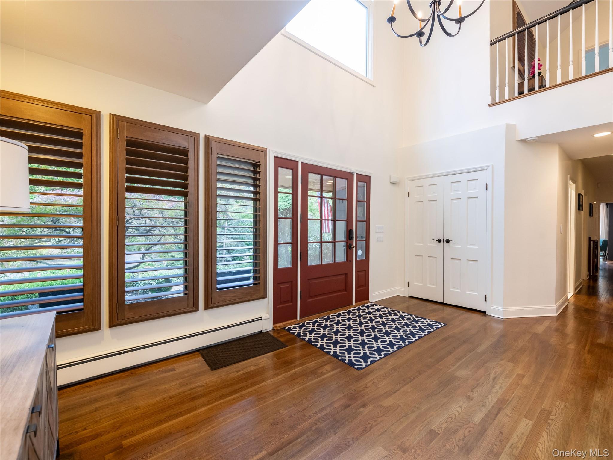 #15 photo, 6 Arbutus Road, サフォーク郡 Greenlawn , NY 11740