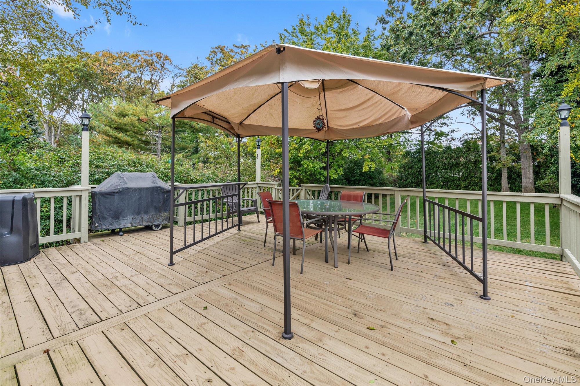 #20 photo, 2207 Van Nostrand Avenue, ナッソー郡 Merrick , NY 11566