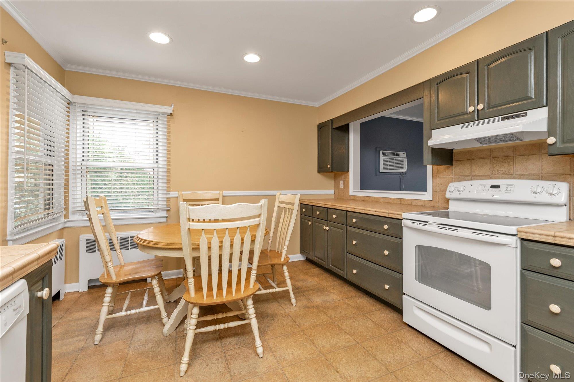 #7 photo, 2207 Van Nostrand Avenue, ナッソー郡 Merrick , NY 11566