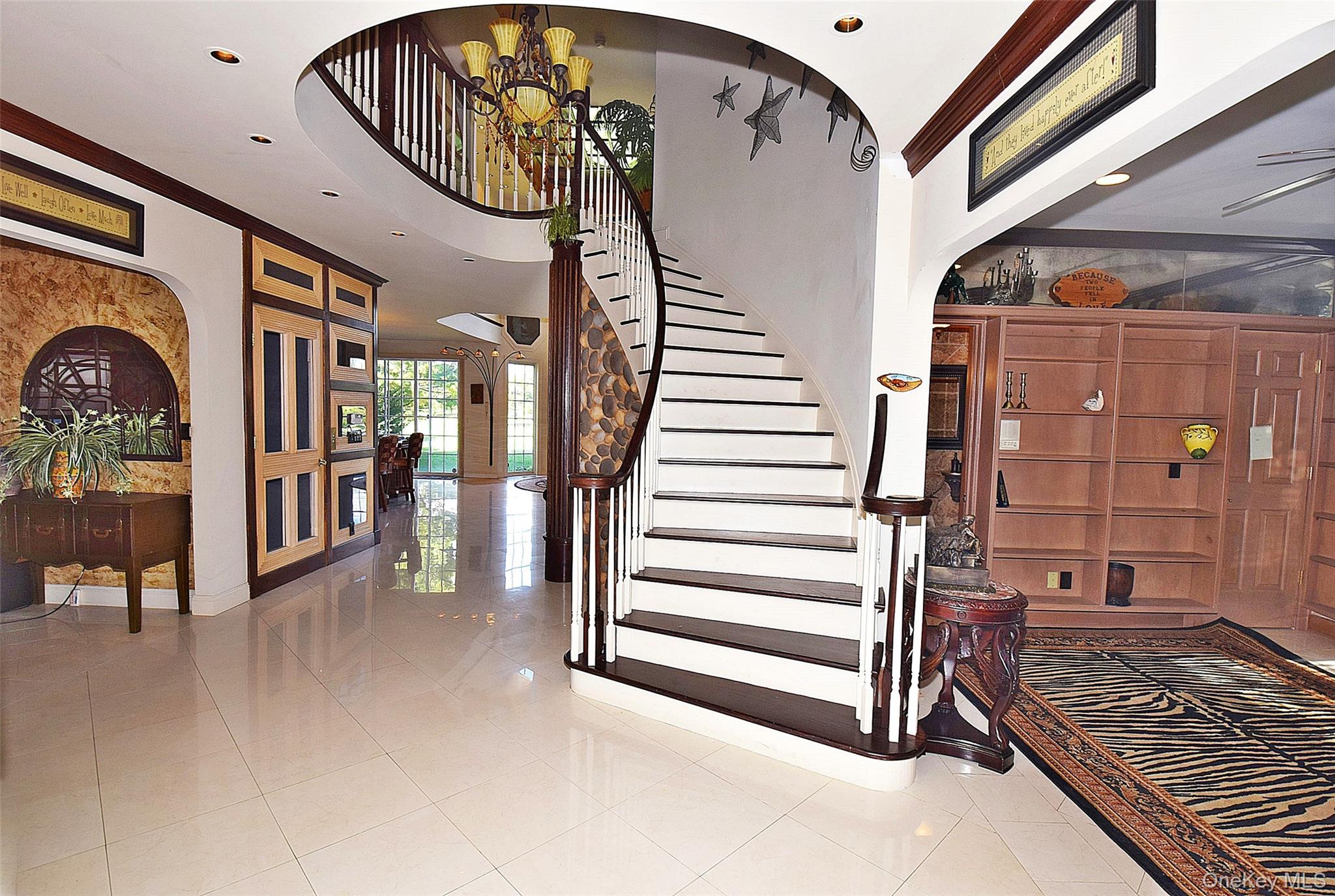 #2 photo, 259 Altessa Boulevard, サフォーク郡 Melville , NY 11747