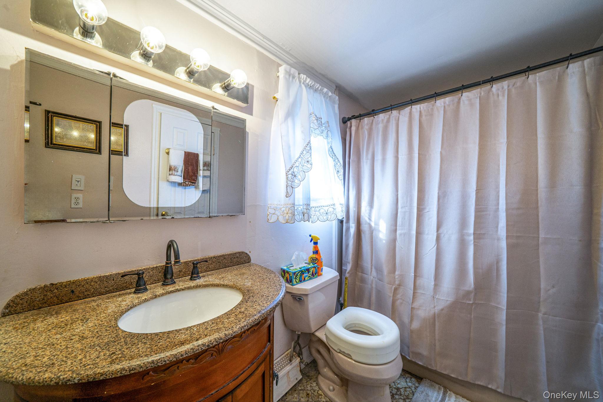 #17 photo, 7 Majestic Road, サフォーク郡 Selden , NY 11784