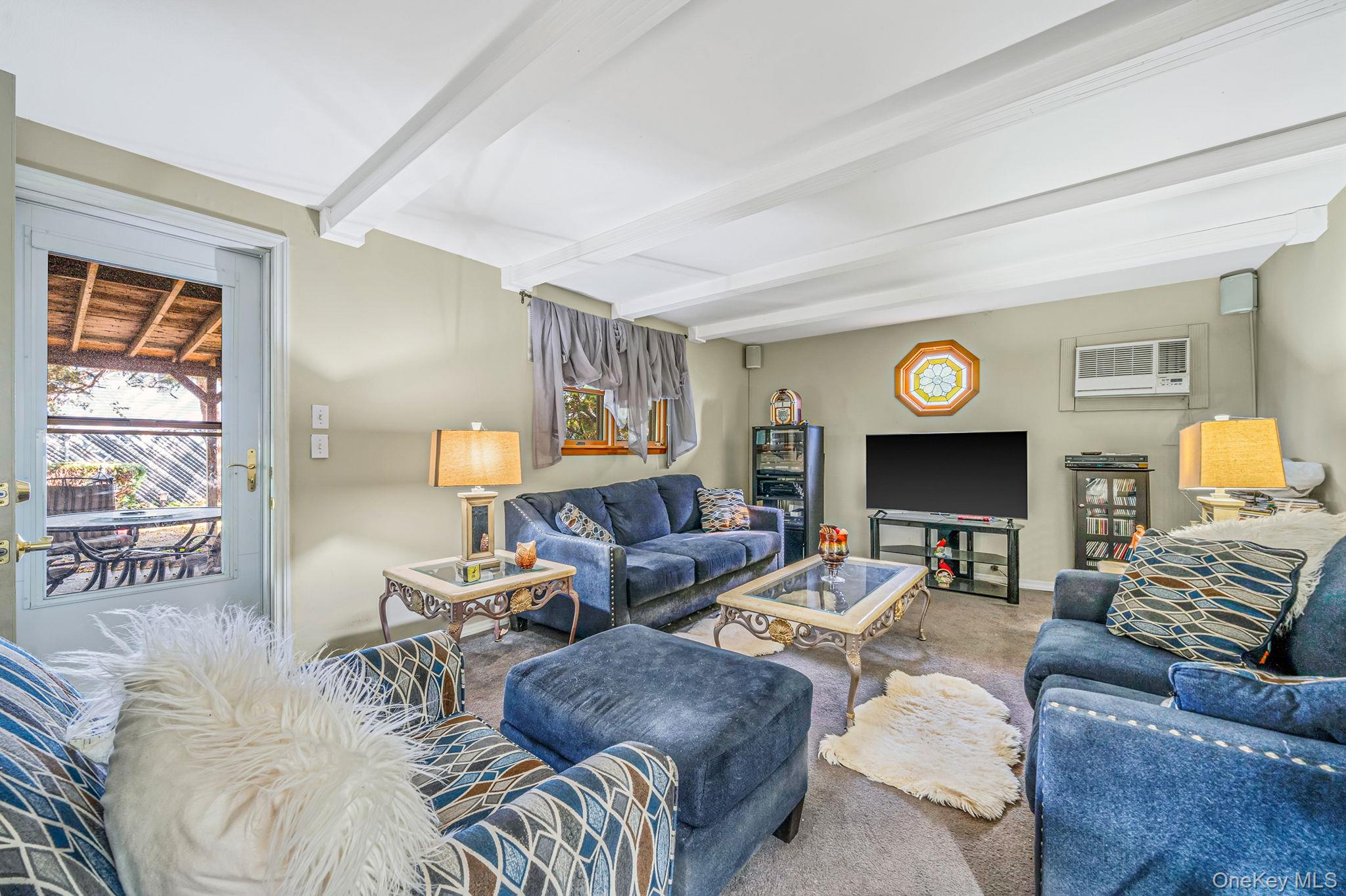 #5 photo, 7 Majestic Road, サフォーク郡 Selden , NY 11784