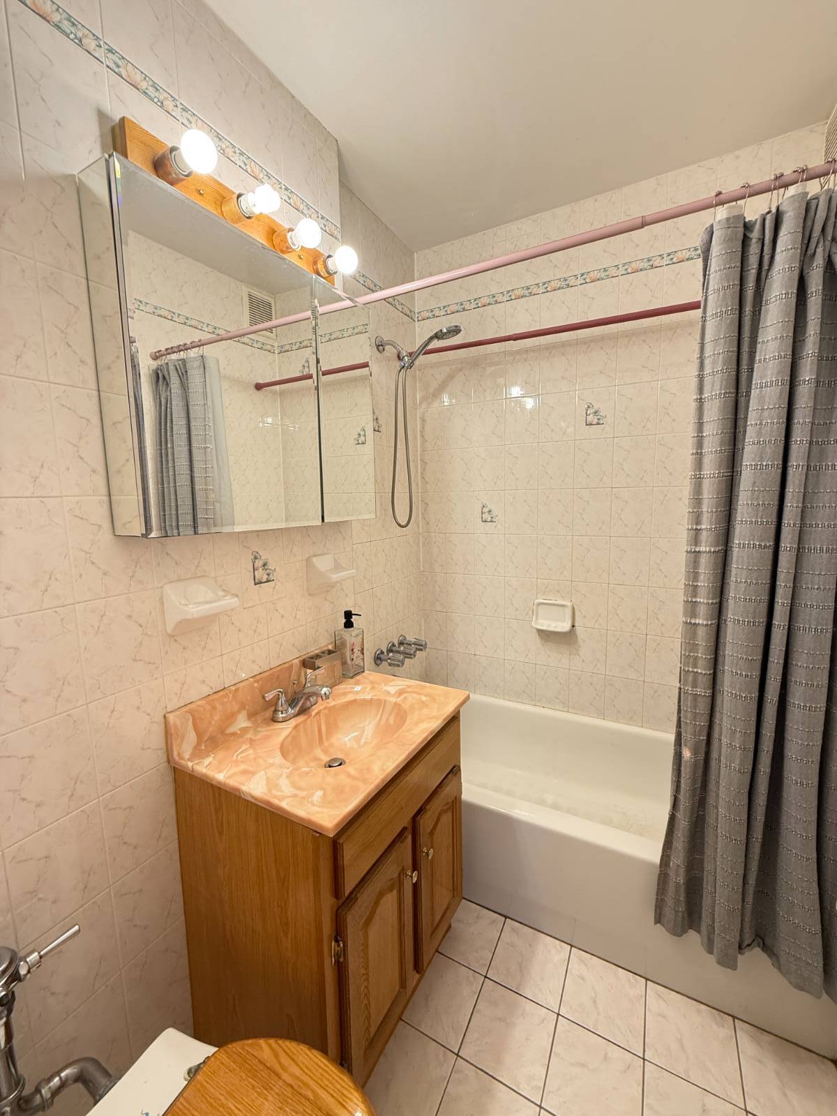 #8 photo, 1580 East 18th Street, #2F, ブルックリン区 Midwood , NY 11230