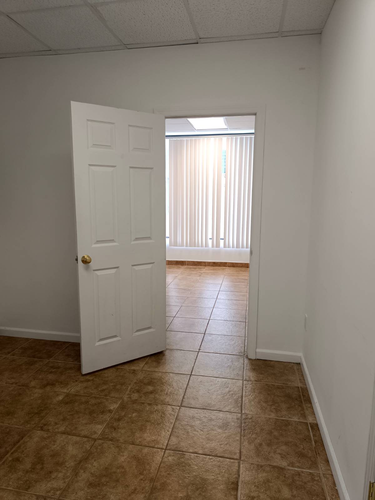 #14 photo, 1864 Clove Rd., スタテンアイランド Staten Island , NY 10304