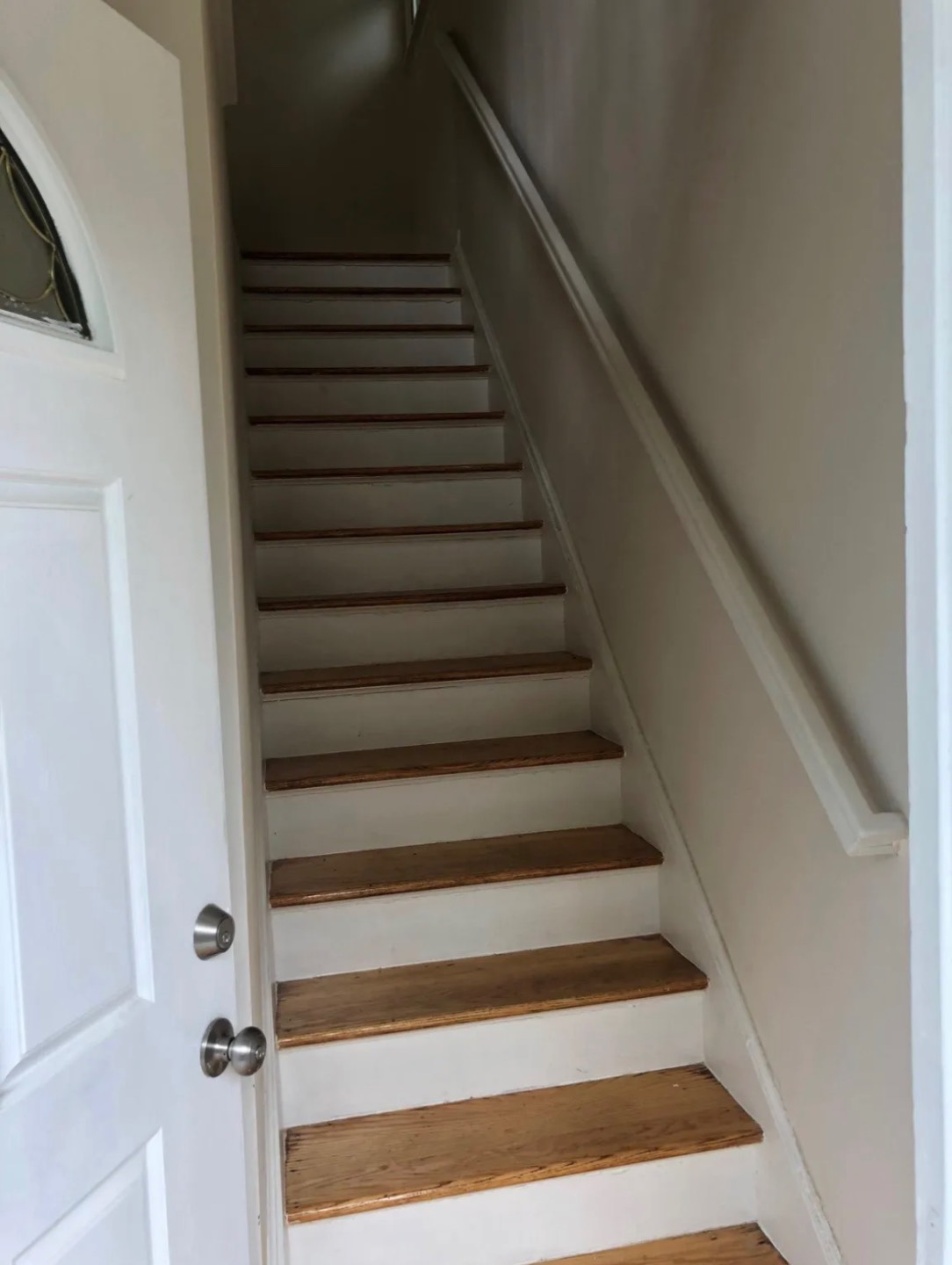 #2 photo, 48 Touissant Ave, #2, Yonkers , NY 10710