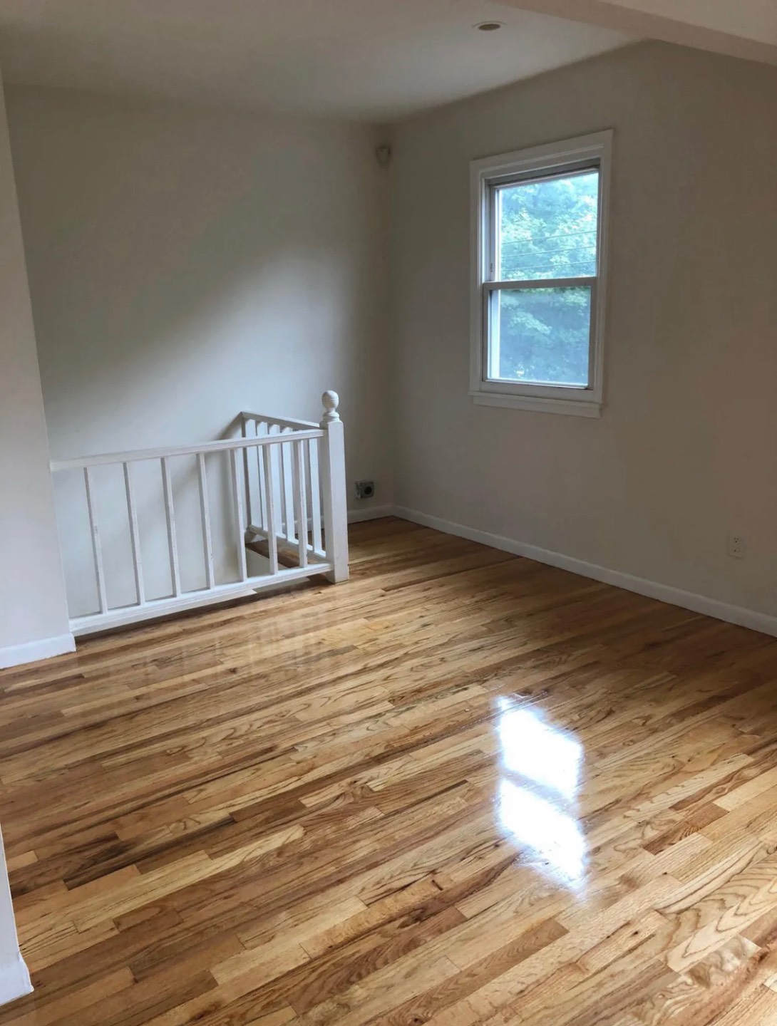 #3 photo, 48 Touissant Ave, #2, Yonkers , NY 10710