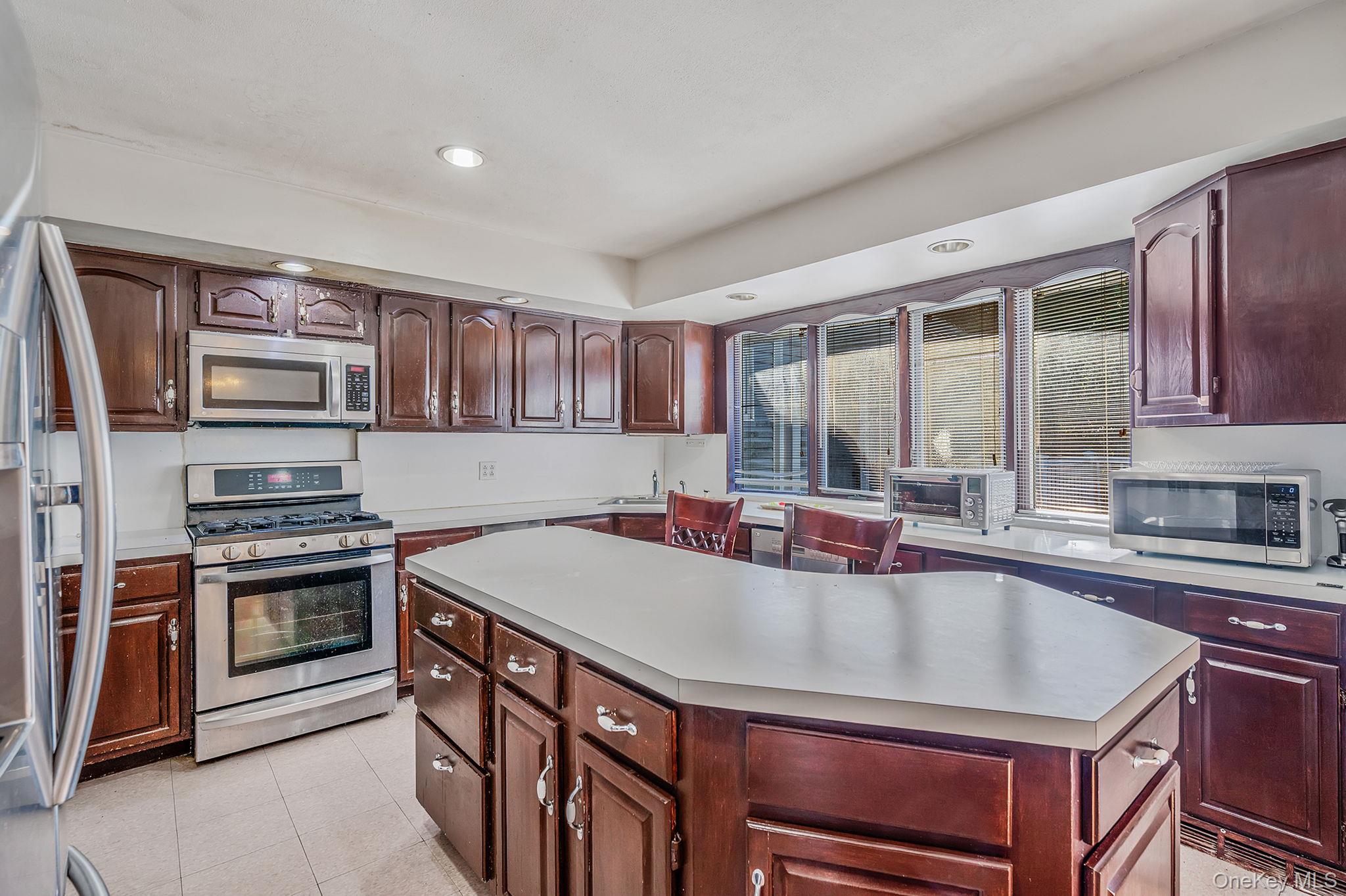 #11 photo, 2864 Eastern Boulevard, ナッソー郡 Baldwin , NY 11510