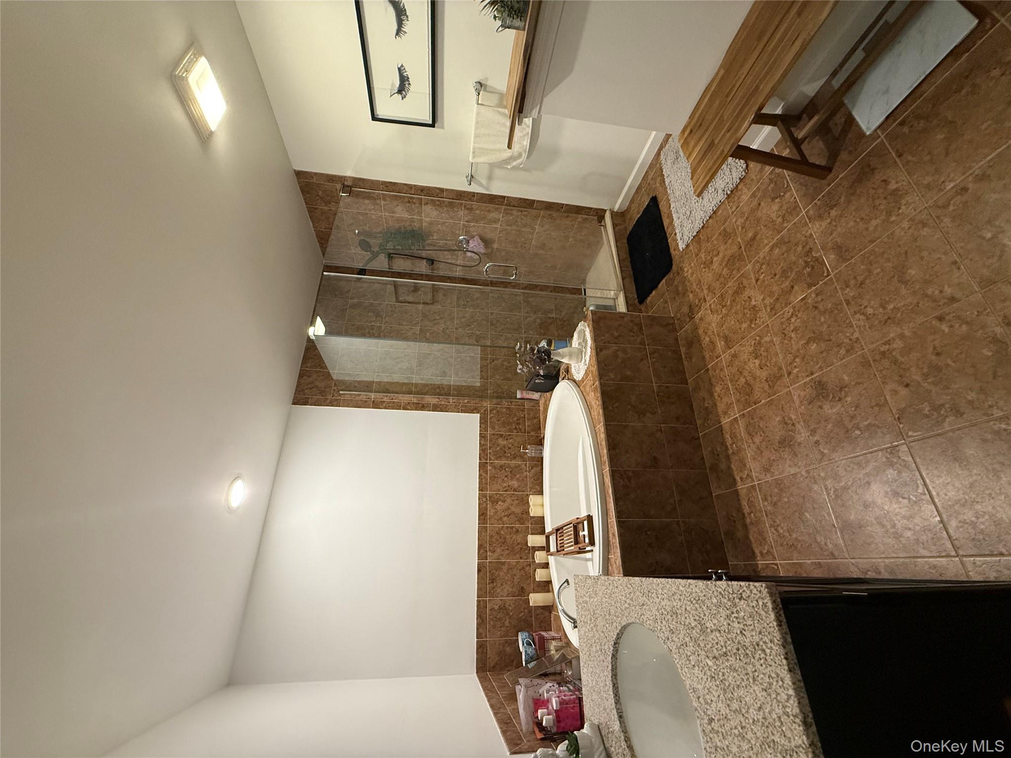 #10 photo, 17 Woodrose Court, Middletown , NY 10940