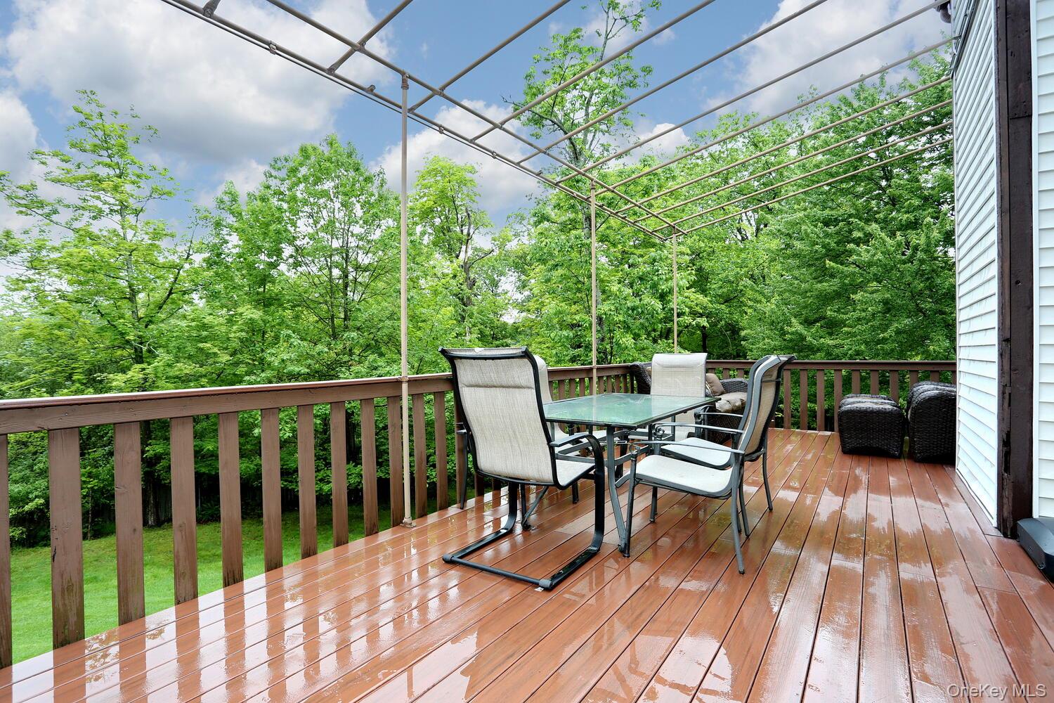 #13 photo, 3 Larissa Court, Airmont , NY 10952