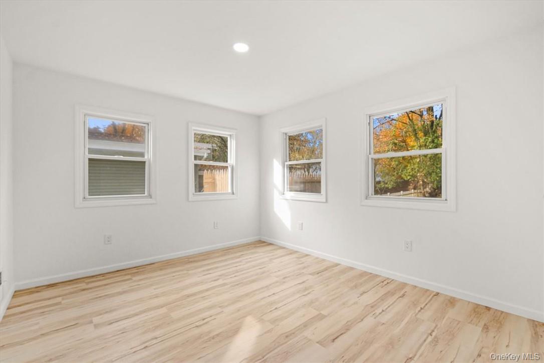 #14 photo, 54 Oakwood Boulevard, Poughkeepsie , NY 12603