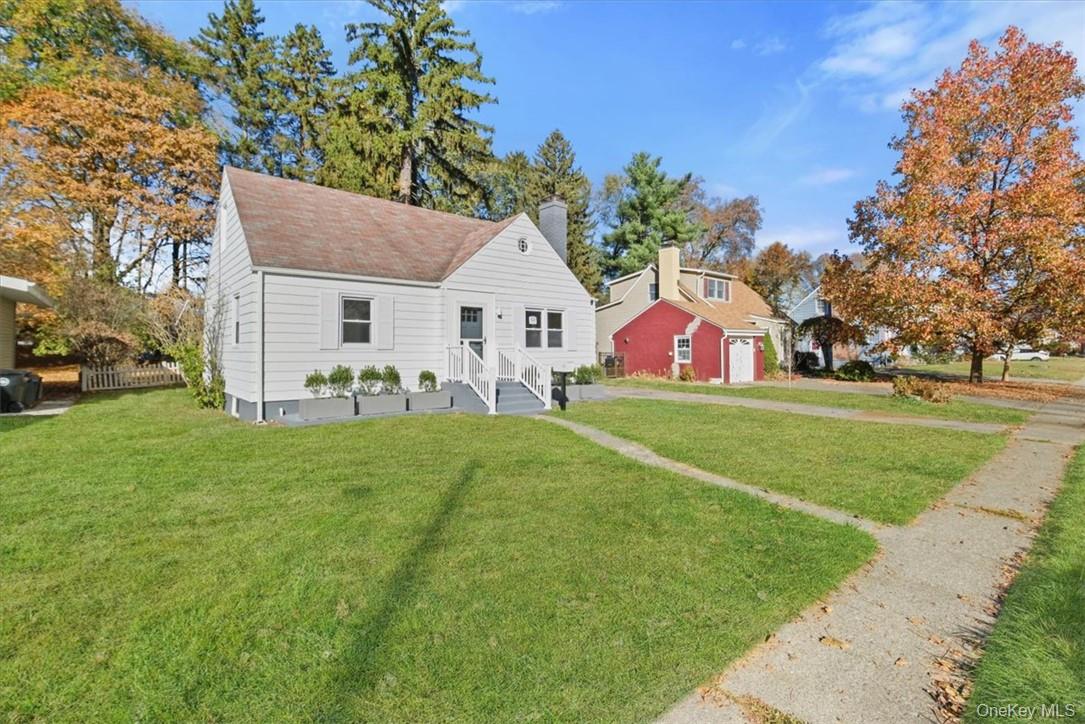 #2 photo, 54 Oakwood Boulevard, Poughkeepsie , NY 12603