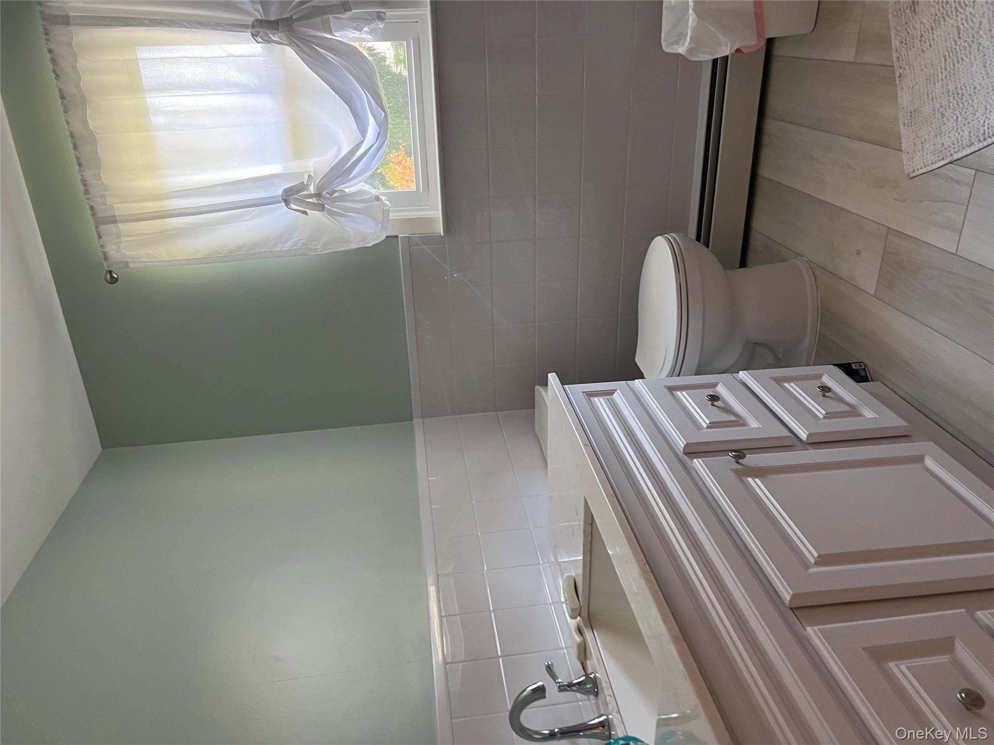 #15 photo, 7 Carriage Drive, Newburgh , NY 12550