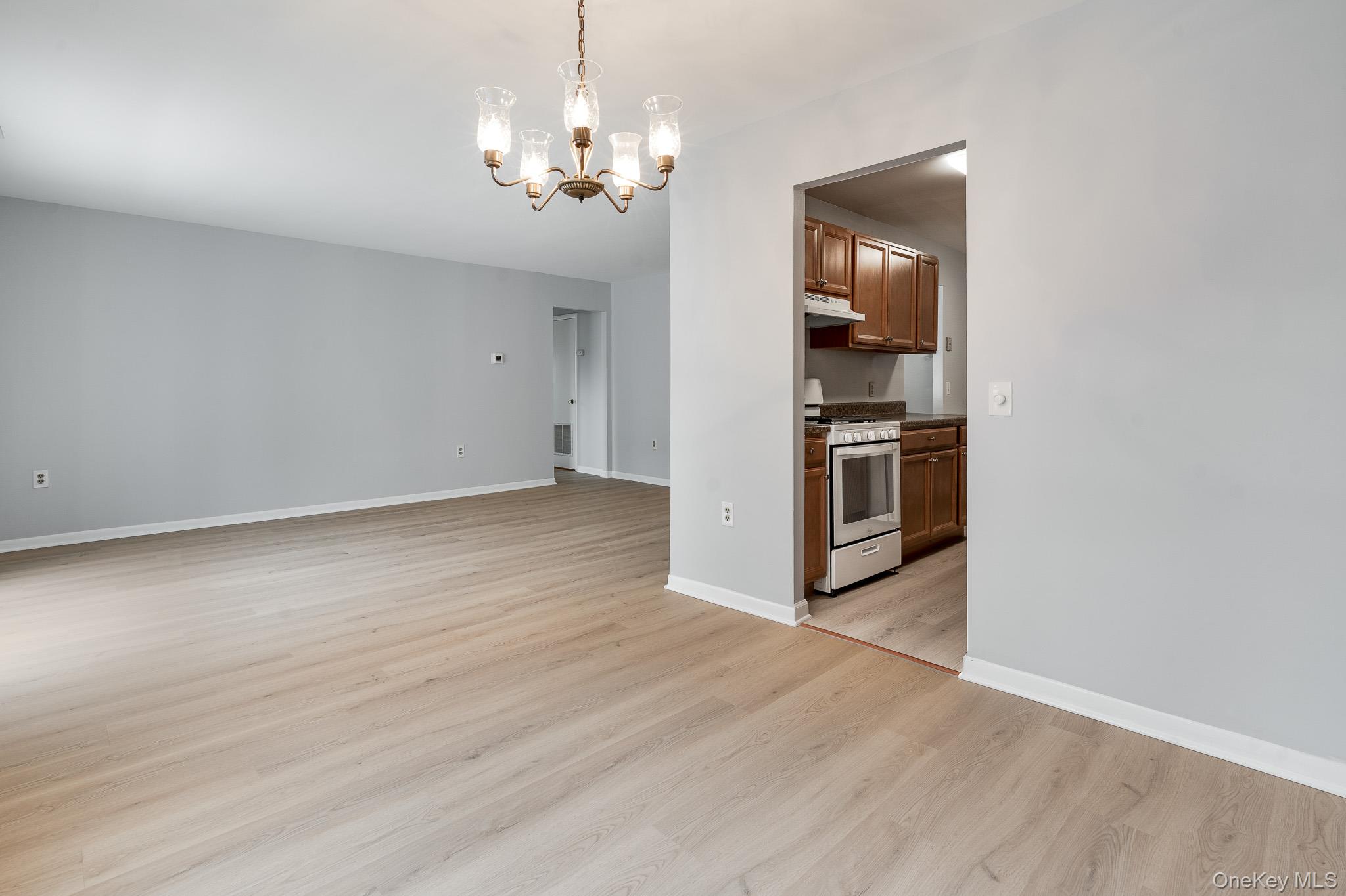 #8 photo, 902 Commons Way, Fishkill , NY 12524