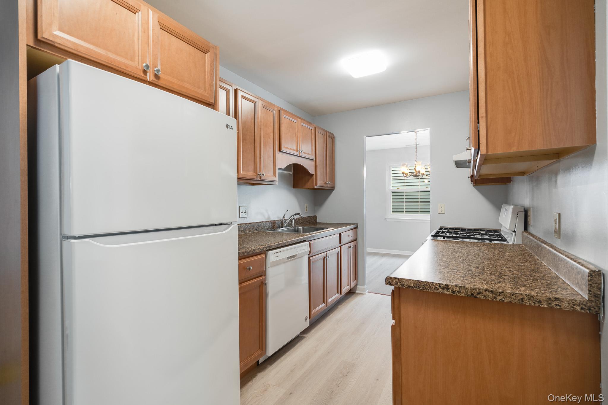 #9 photo, 902 Commons Way, Fishkill , NY 12524