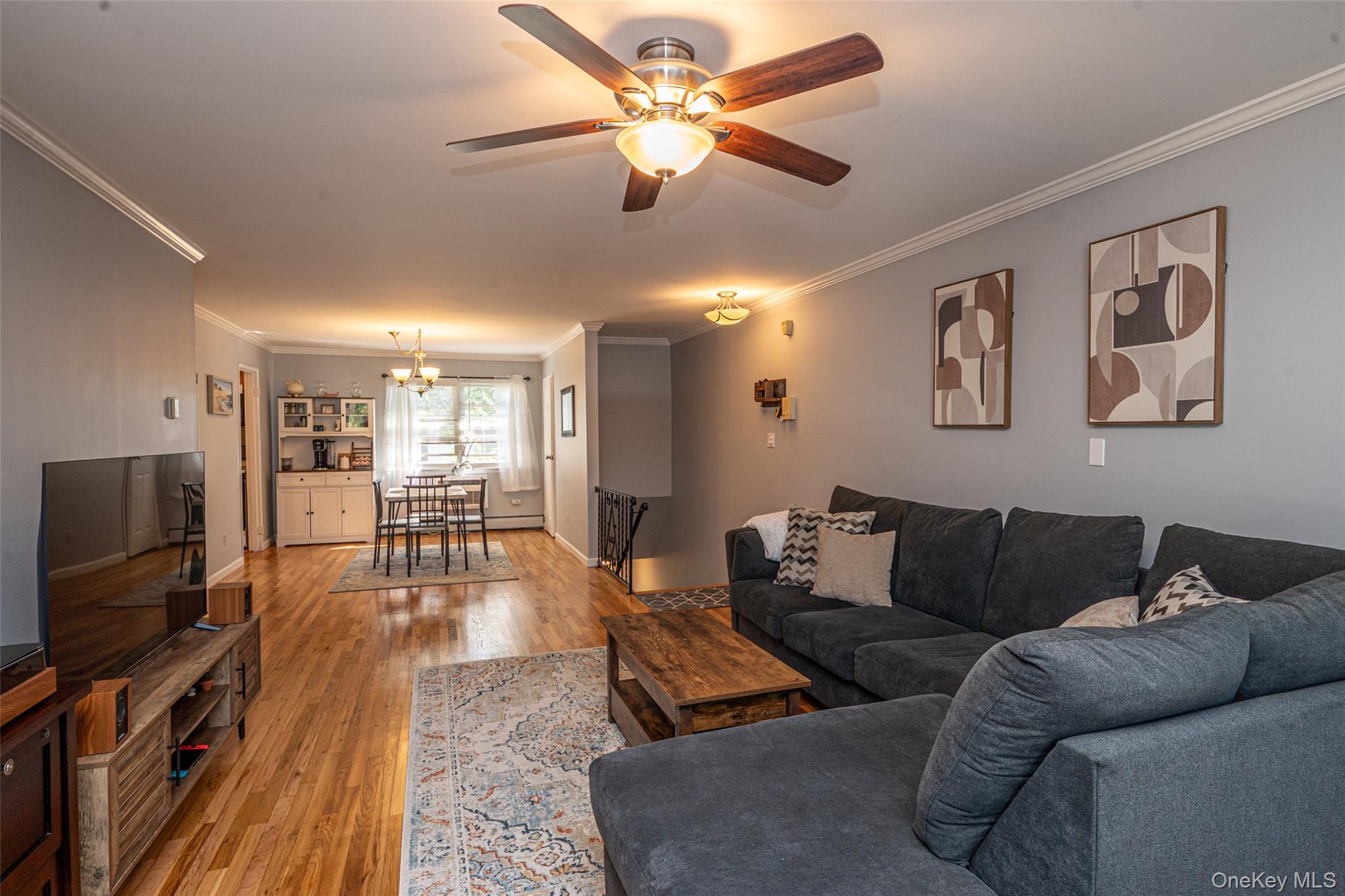 #1 photo, 2319 Wilshire Lane, サフォーク郡 Oakdale , NY 11769