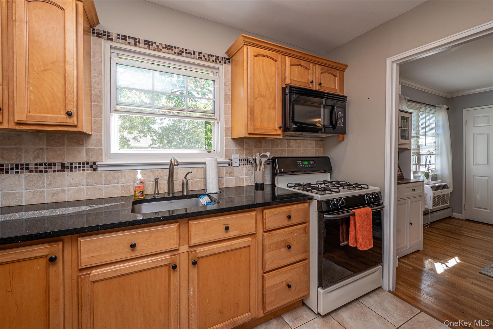 #14 photo, 2319 Wilshire Lane, サフォーク郡 Oakdale , NY 11769