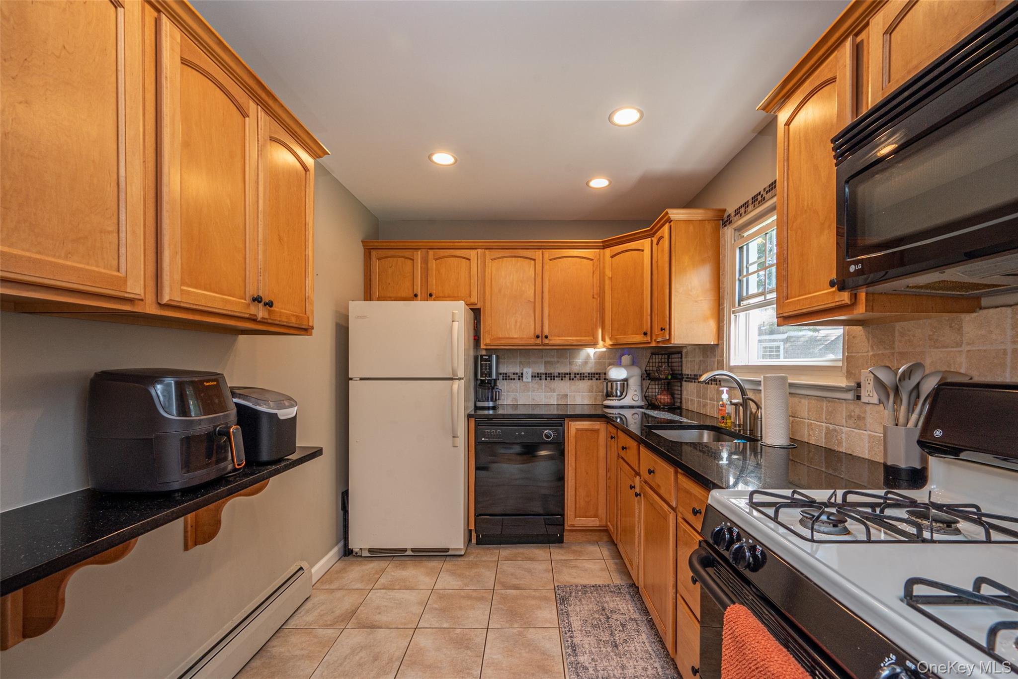 #17 photo, 2319 Wilshire Lane, サフォーク郡 Oakdale , NY 11769