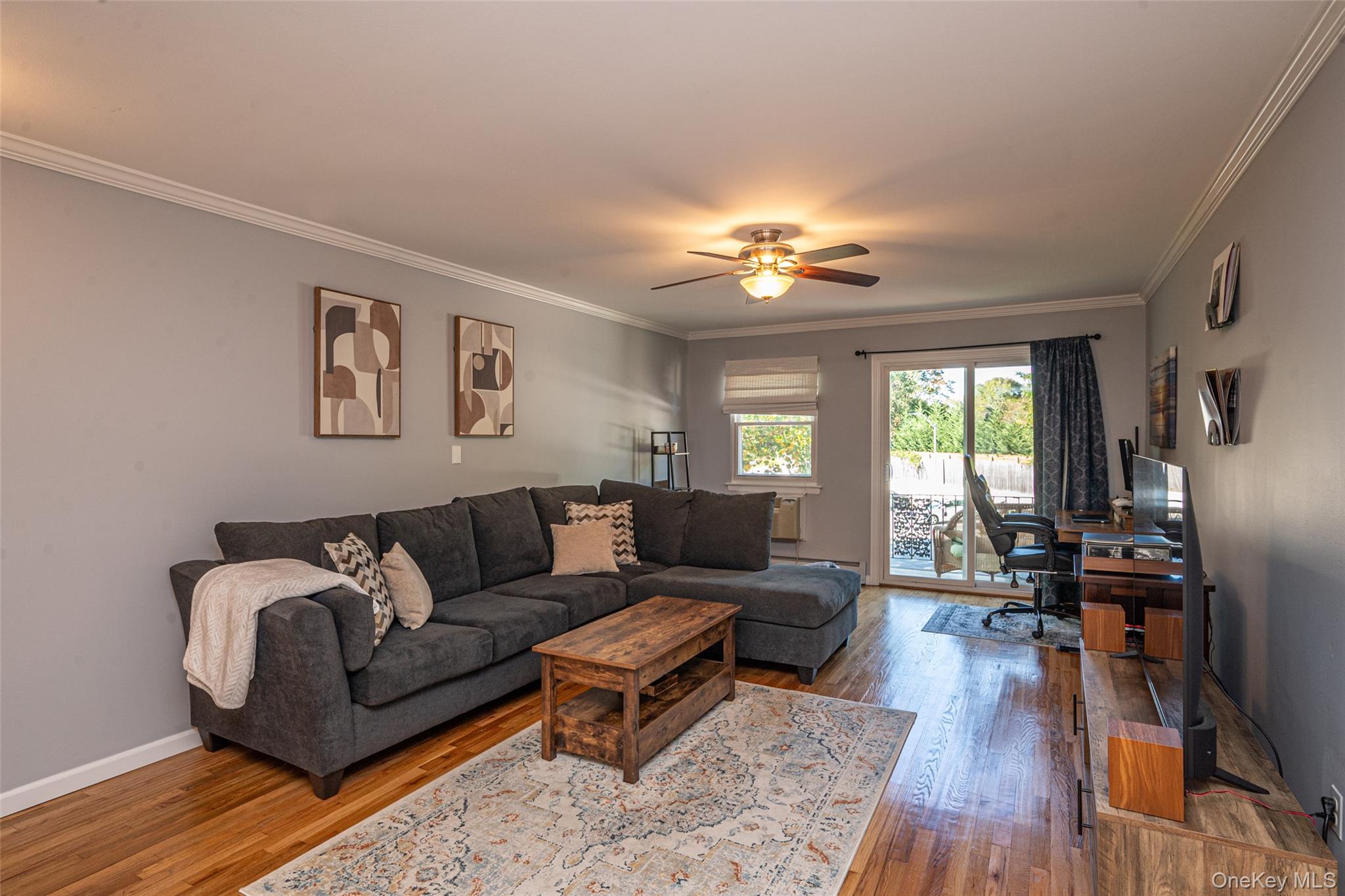 #2 photo, 2319 Wilshire Lane, サフォーク郡 Oakdale , NY 11769