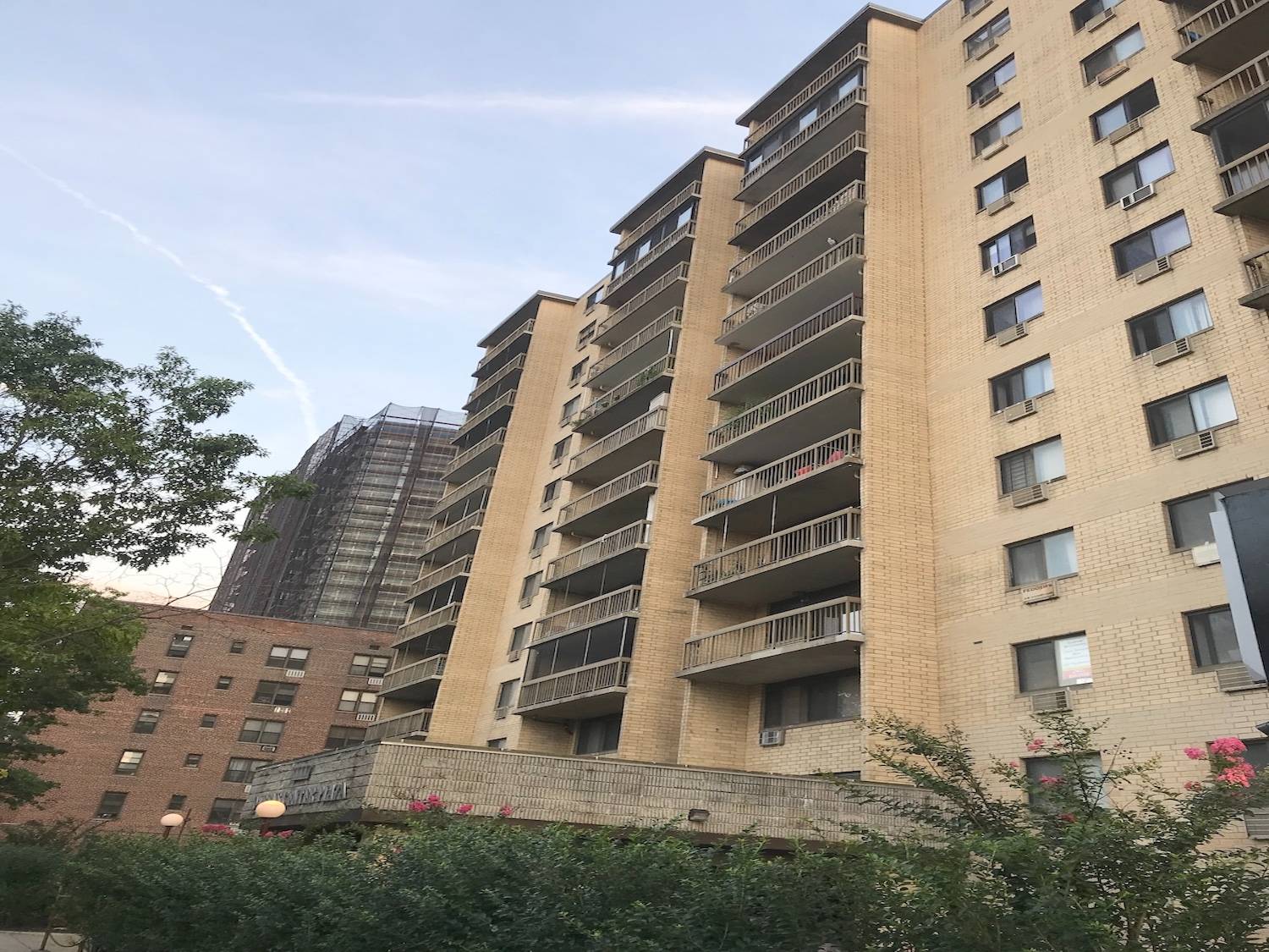 #13 photo, 87-08 Justice Avenue, #6G, クイーンズ区 Queens , NY 11373