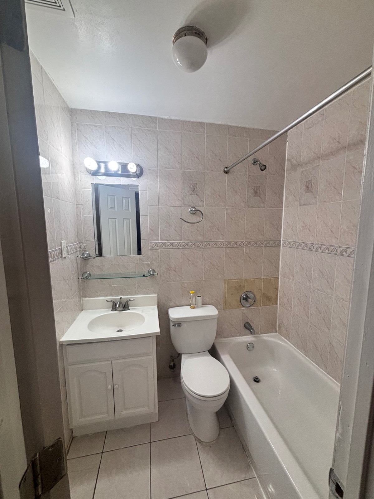 #8 photo, 17317 Vaswani Avenue, クイーンズ区 beasly , NY 11434