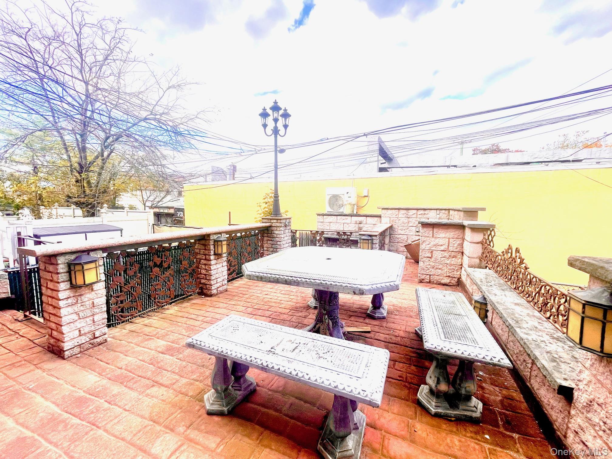 #17 photo, 166-65 17th Road, クイーンズ区 Whitestone , NY 11357